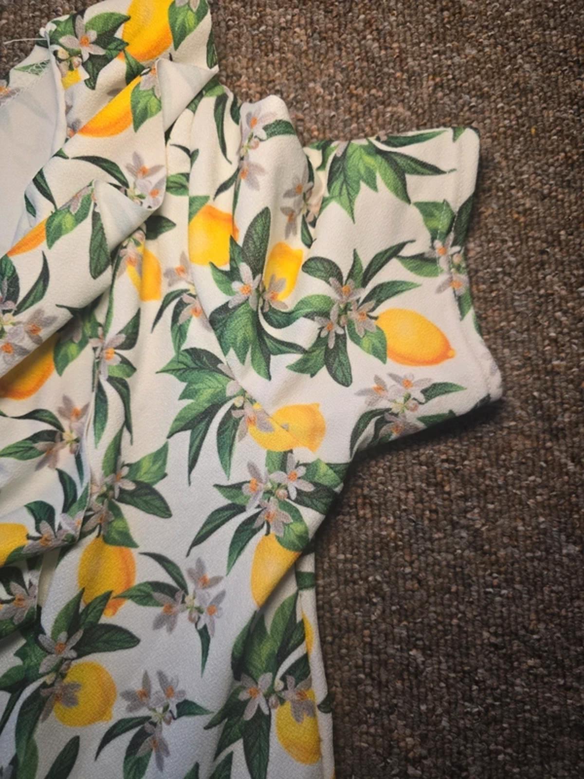 BNWT Lasula Boutique lemon print wrap and Ruffle mini dress, size 10