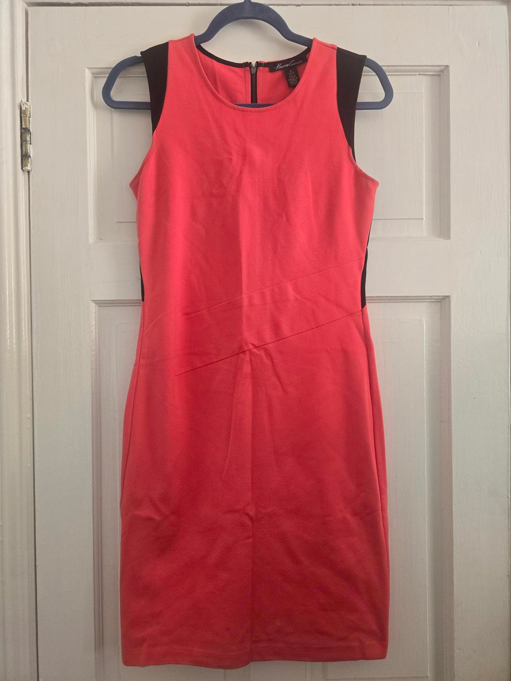 Kenneth Cole Pink Sleeveless Colour Block Bodycon Dress with Back Zip, size 6