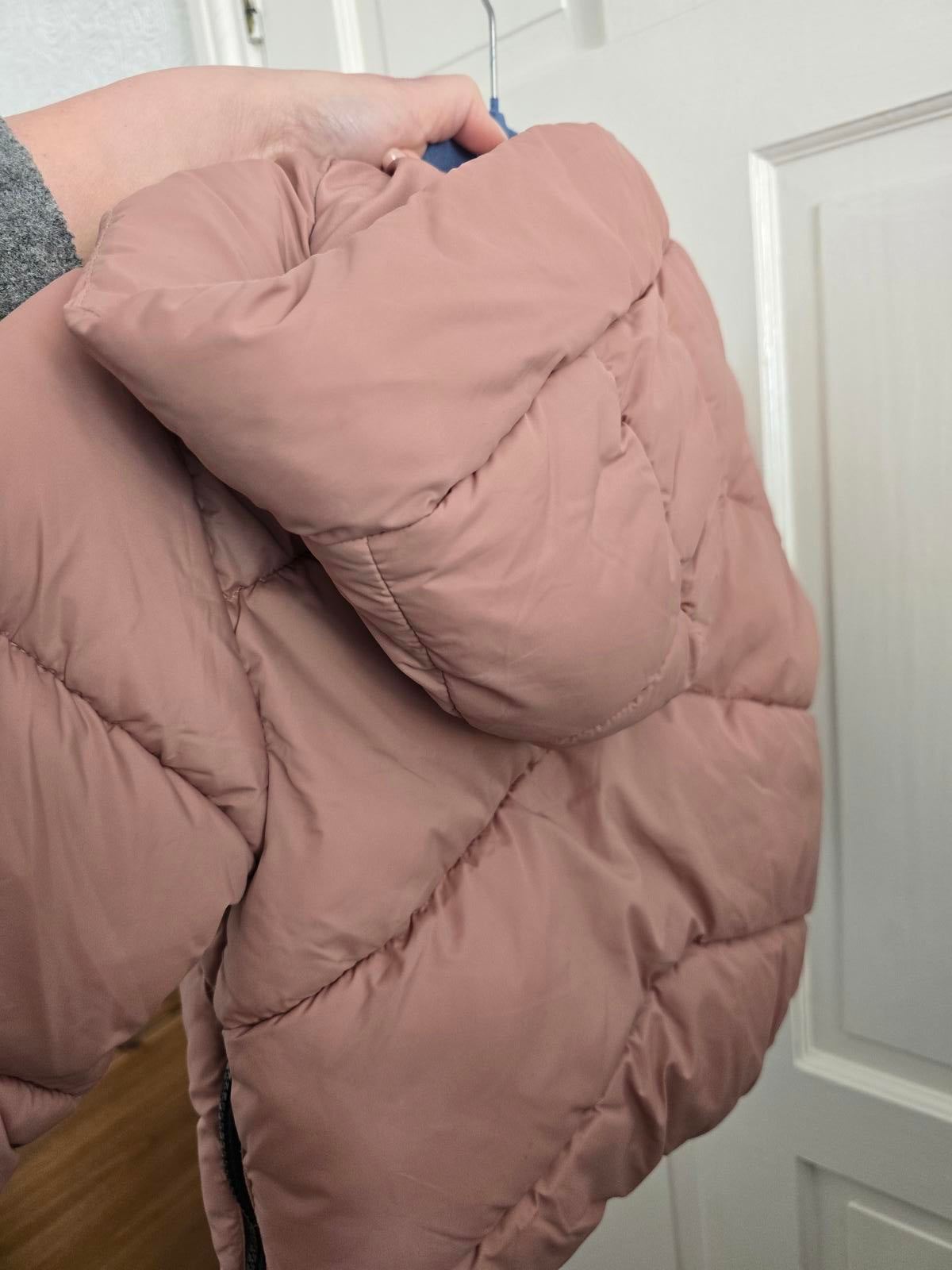 Zara Kids Pink Puffer Jacket with Hood, Age 7, Water resistant, hood