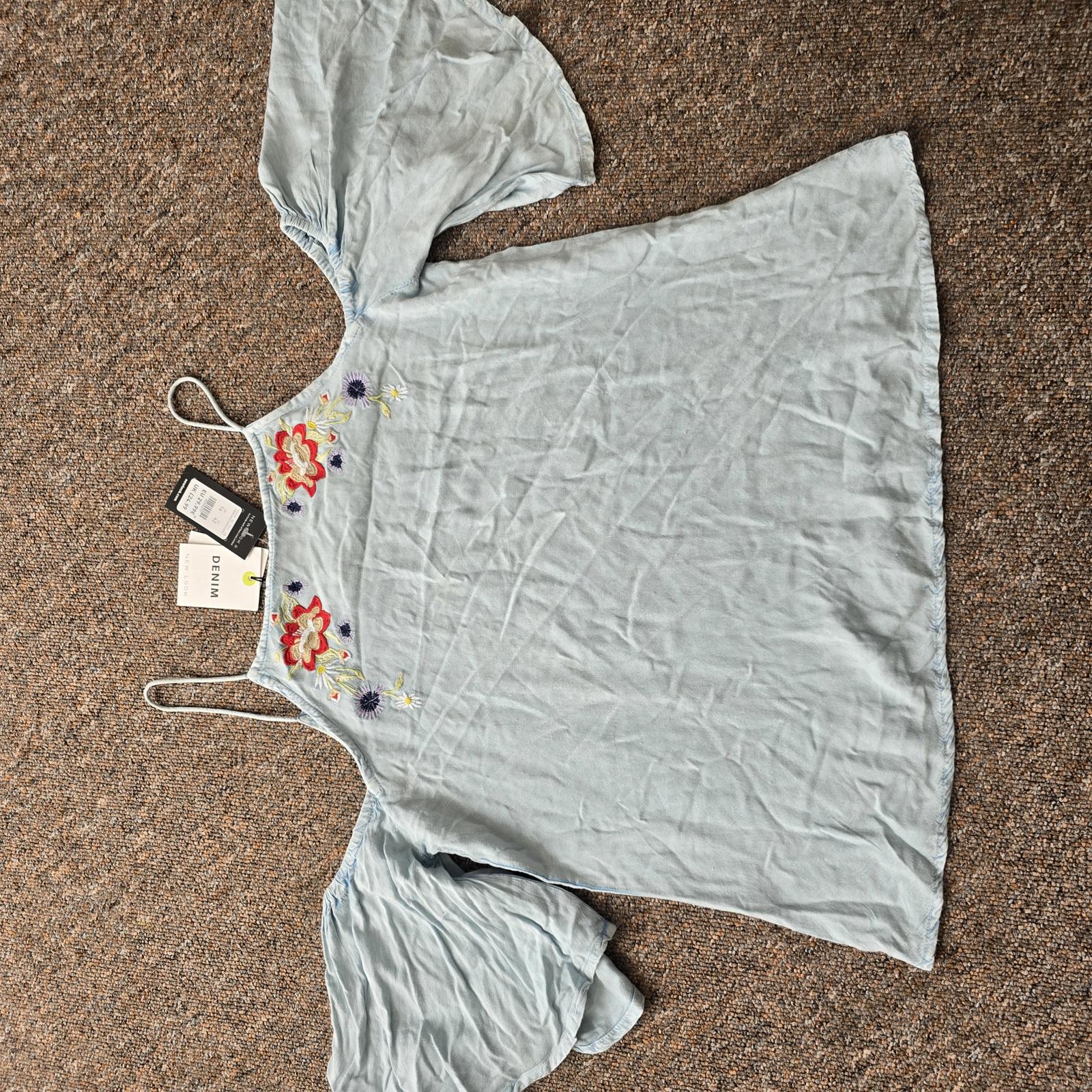 BNWT New Look Denim look Cold Shoulder Embroidered Top, size 14, rrp £24.99