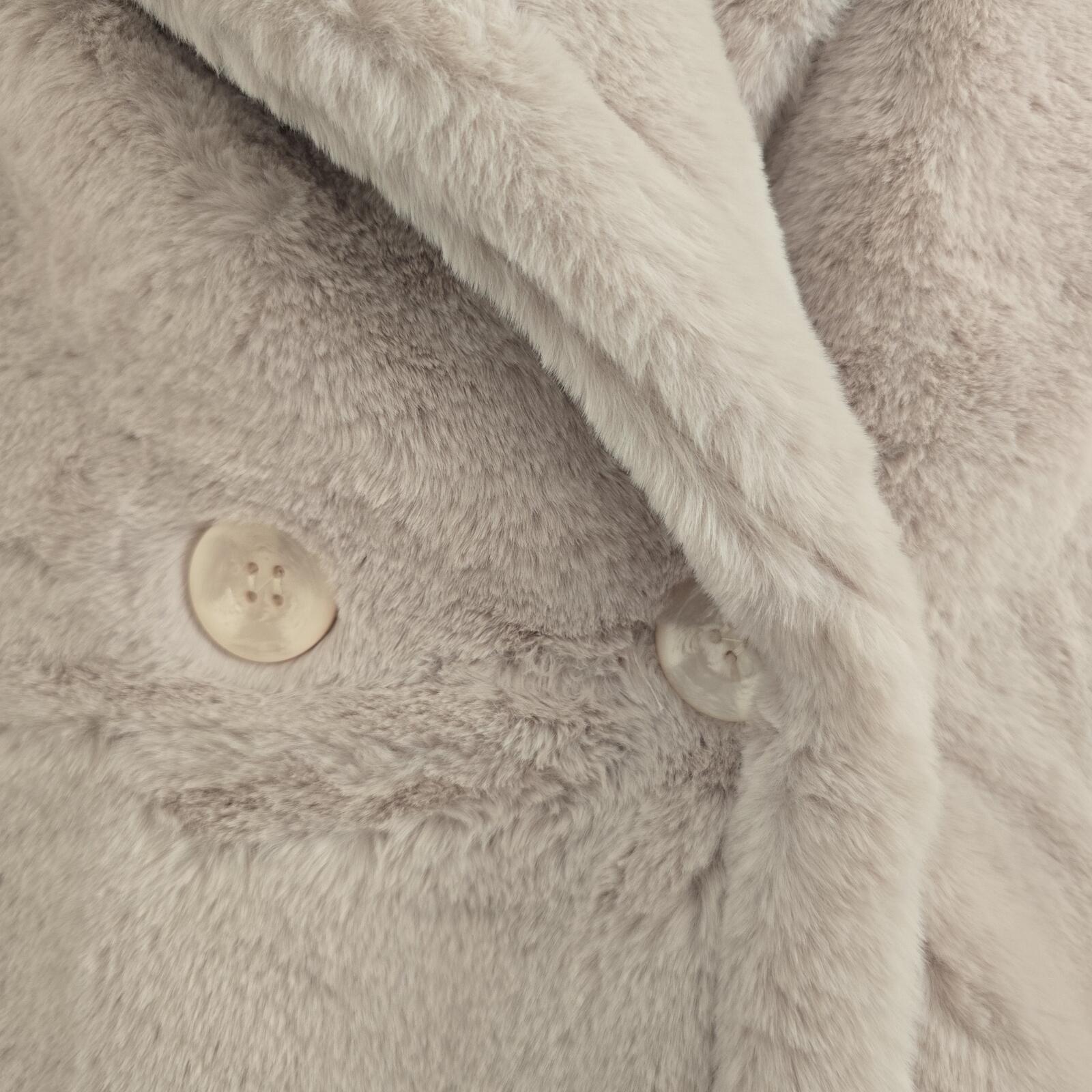 Jamilla EcoFur Sleeveless Faux Fur Vest, super soft, fluffy gilet BNWT