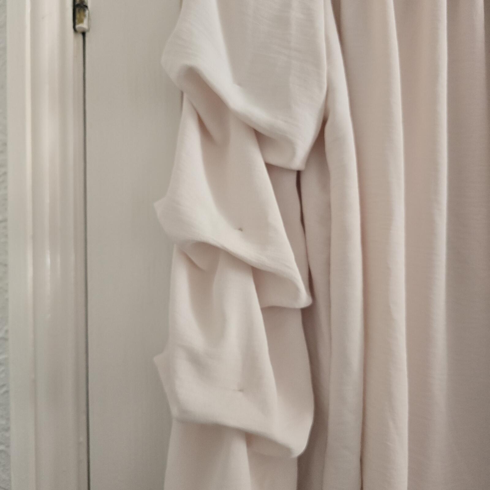 Italy Moda BNWT Cream Blouse, off the shoulder bardot, ruffle balloon sleeve