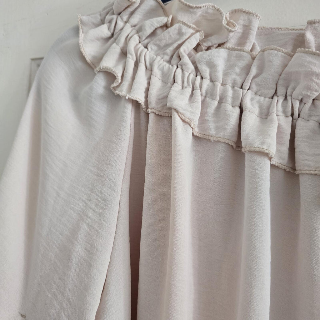 Italy Moda BNWT Cream Blouse, off the shoulder bardot, ruffle balloon sleeve