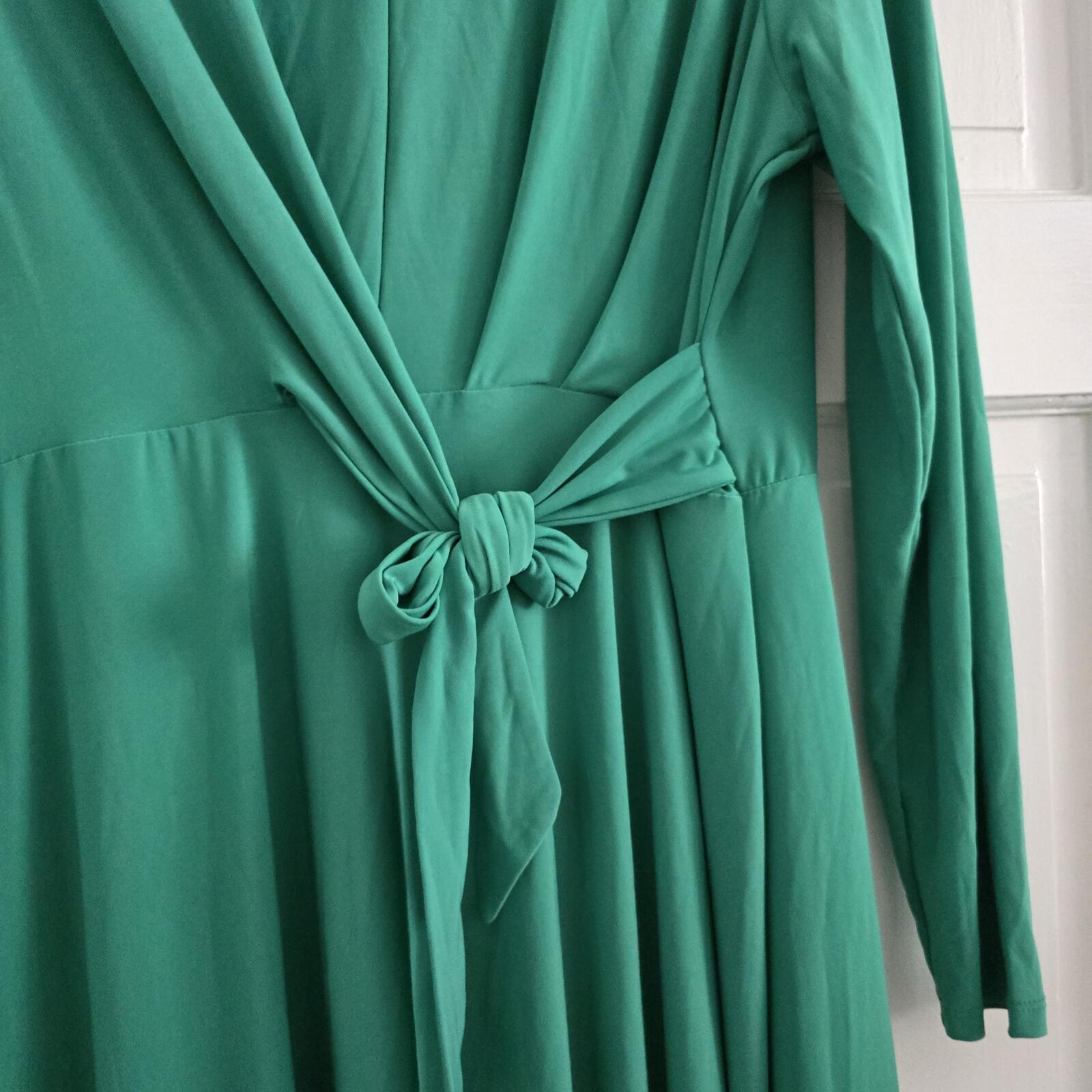 Et Vous Green Long Sleeve Midi Dip Hem Jersey Dress with Tie Waist Size 16