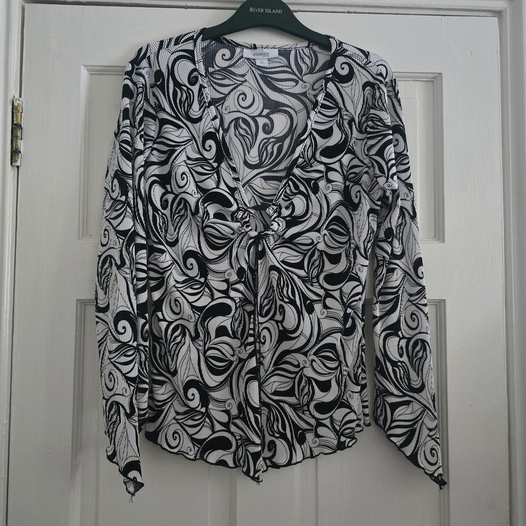 Dressbarn Petite Monochrome Swirl Top – Keyhole Detail – Size S, Pleated, Plisse