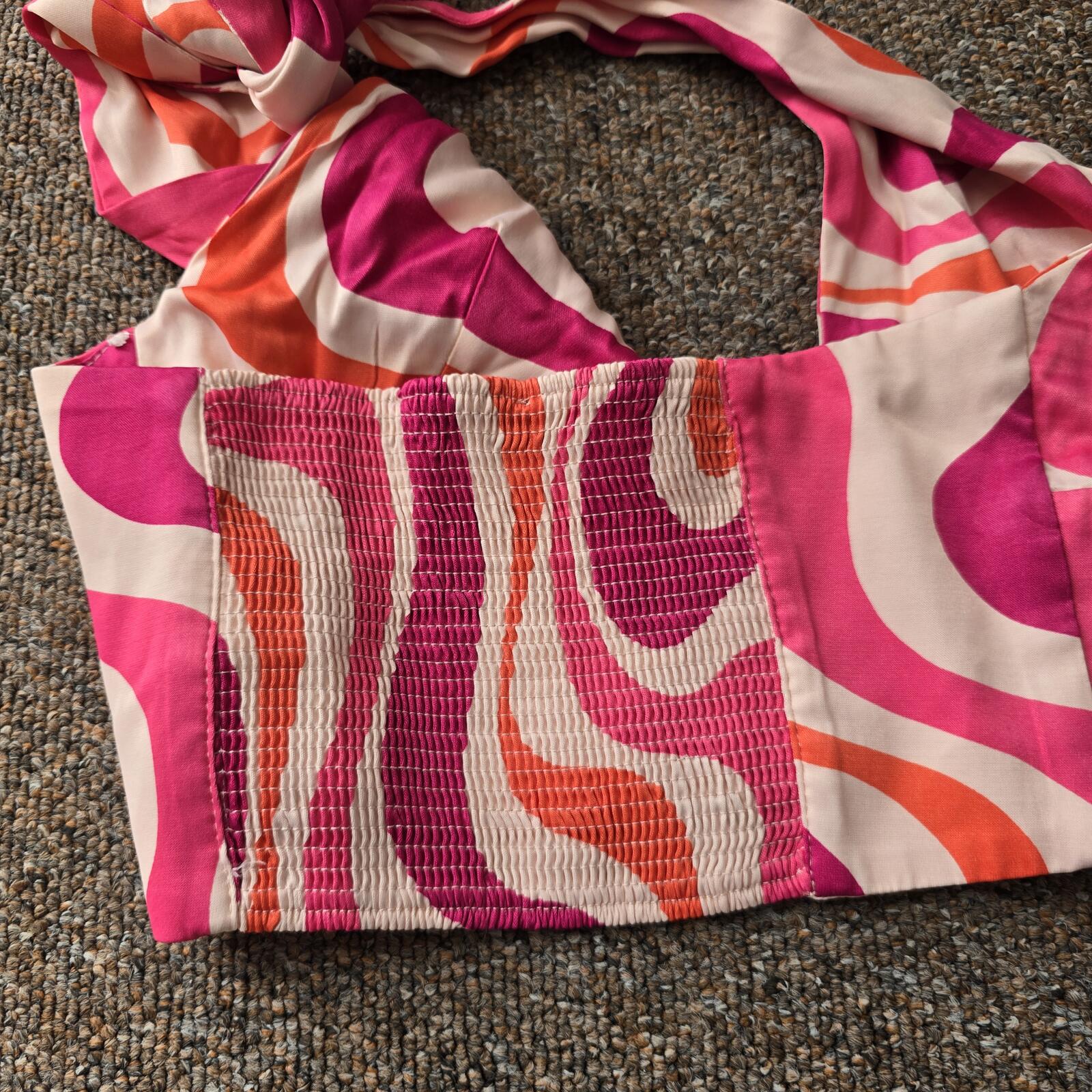 Zara Retro Style Pink and Orange Patterned Halter Crop Top, sold out, blogger XS