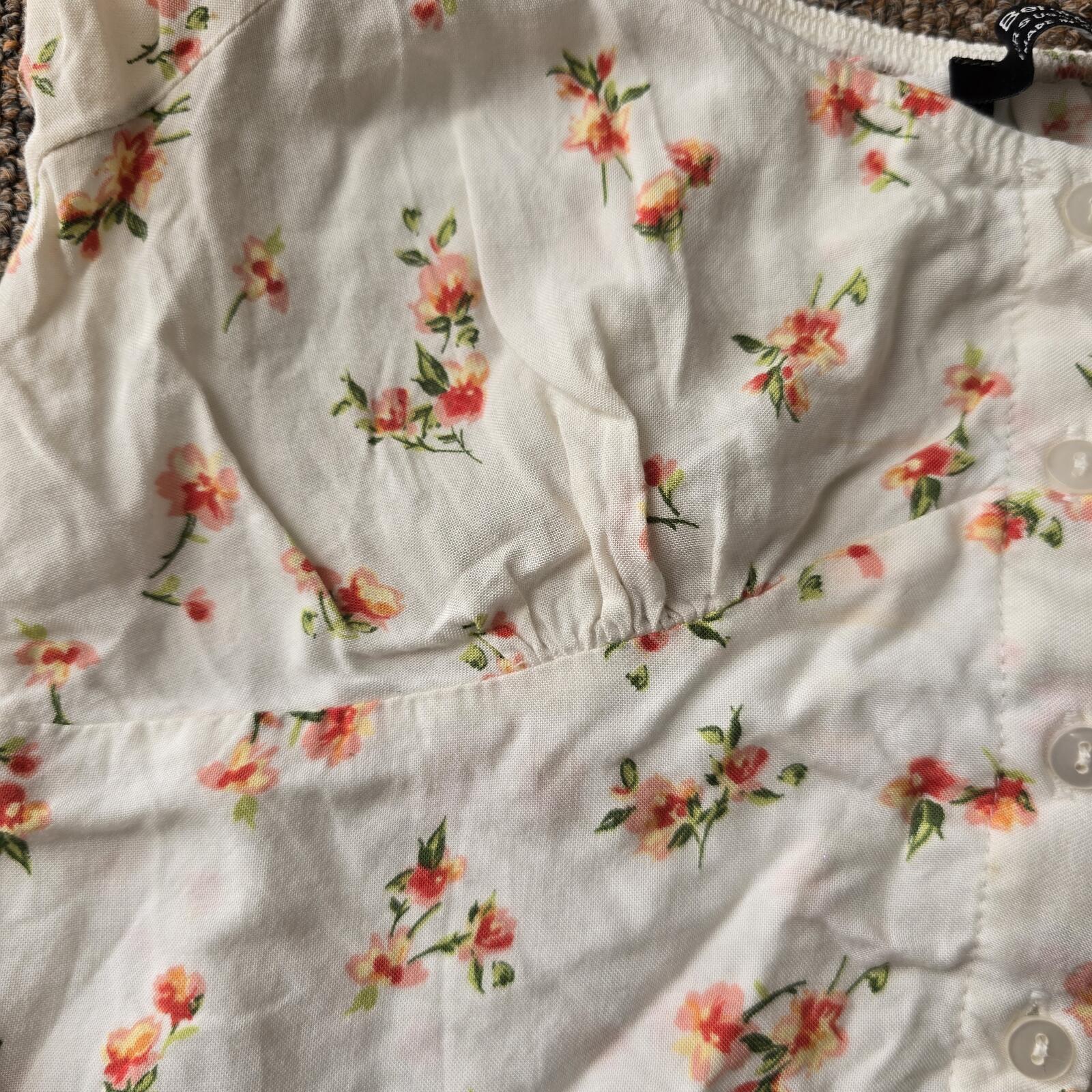 Bershka Floral Puff Sleeve Crop Top - Size S, preppy, cute, summer, holiday