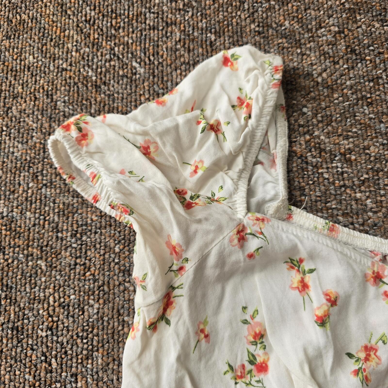 Bershka Floral Puff Sleeve Crop Top - Size S, preppy, cute, summer, holiday