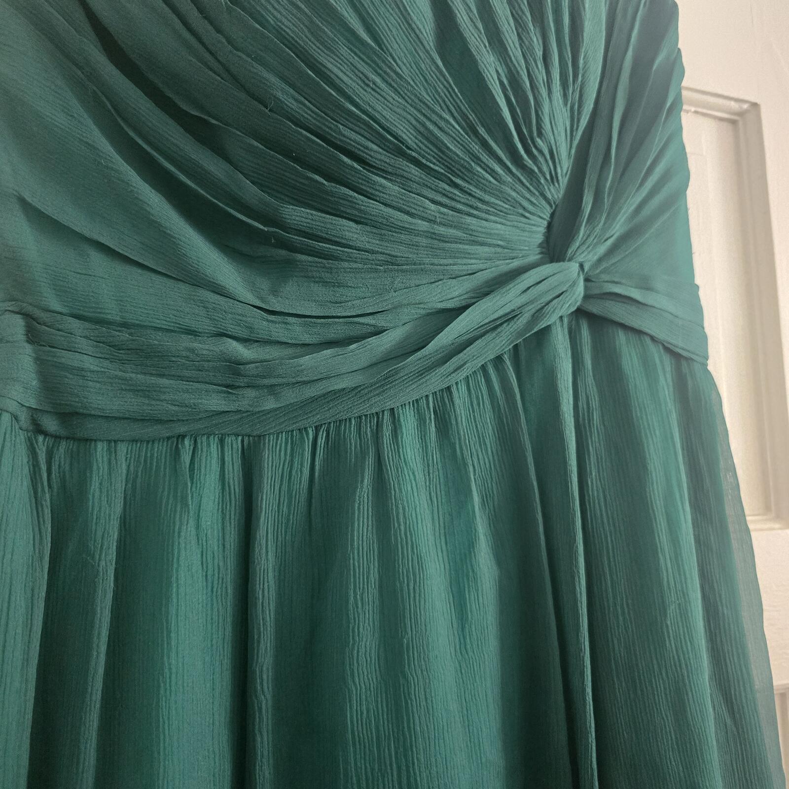 Warehouse Spotlight Elegant Green Strapless Chiffon Dress with Pleated Detail 14