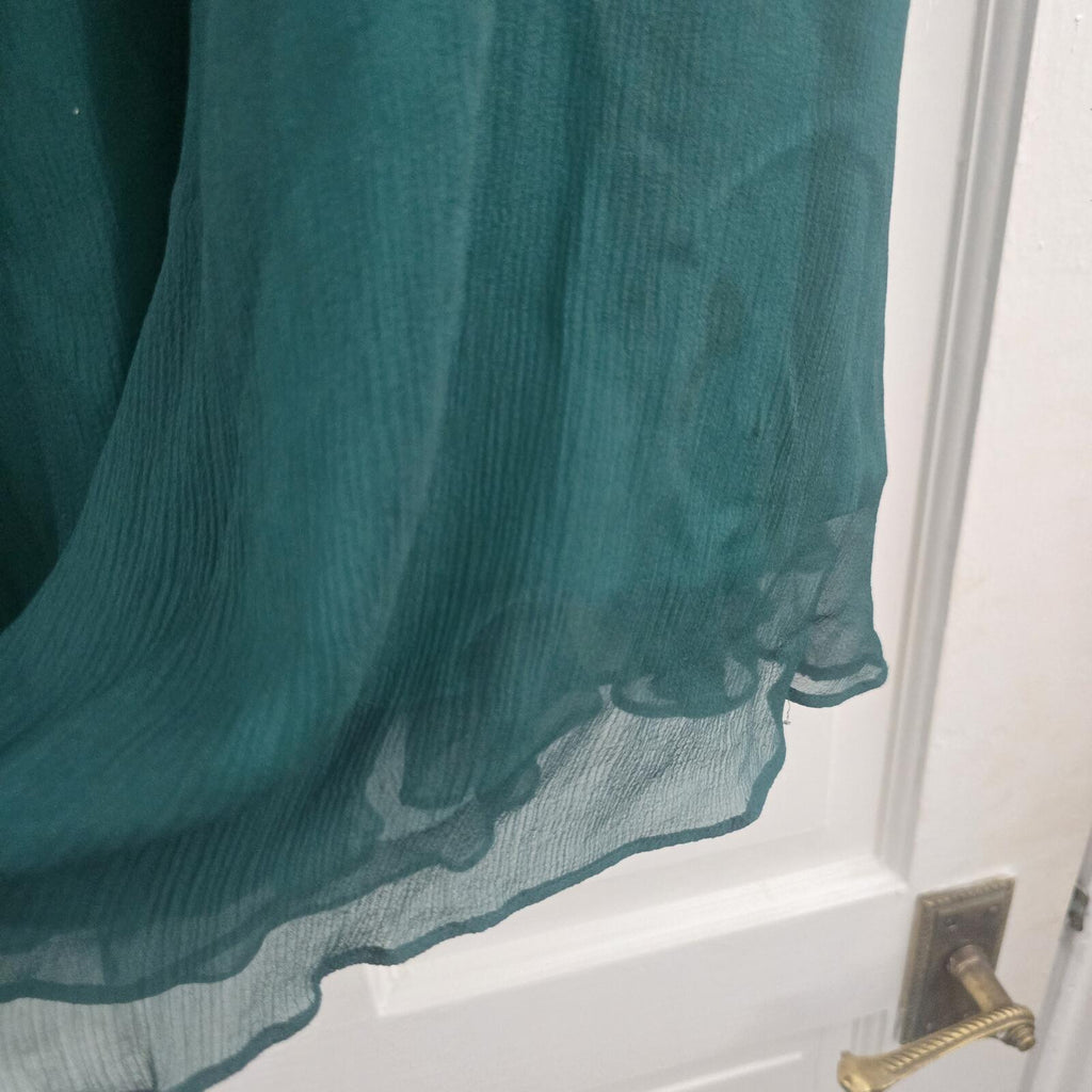 Warehouse Spotlight Elegant Green Strapless Chiffon Dress with Pleated Detail 14