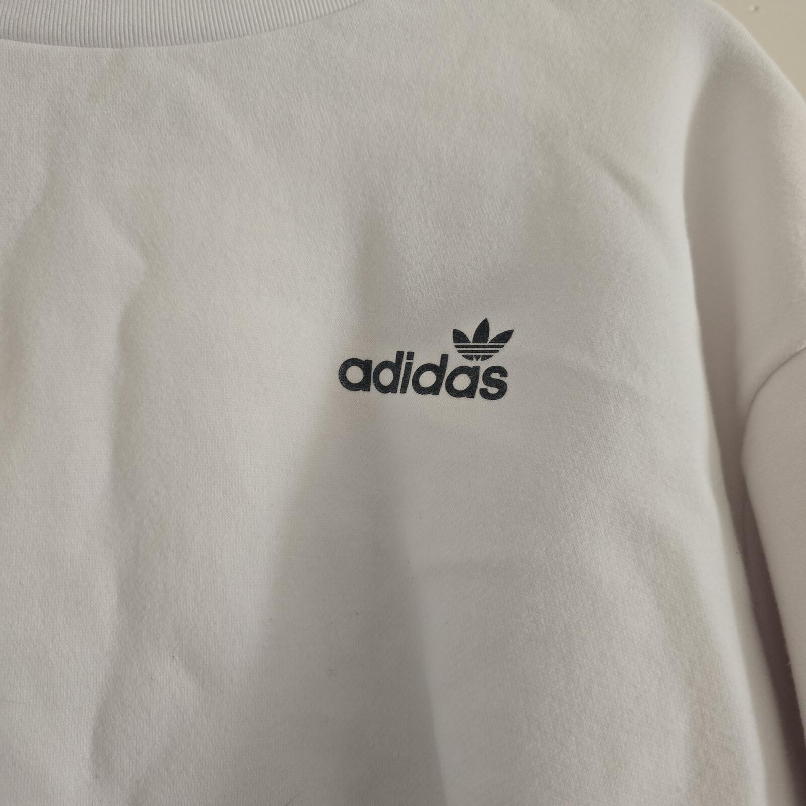 Adidas White Cropped Sweatshirt with Logo, size 12