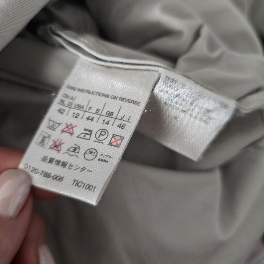 Weekend Max Mara Lightweight Beige Double Breasted Trench Coat with Belt, UK 16