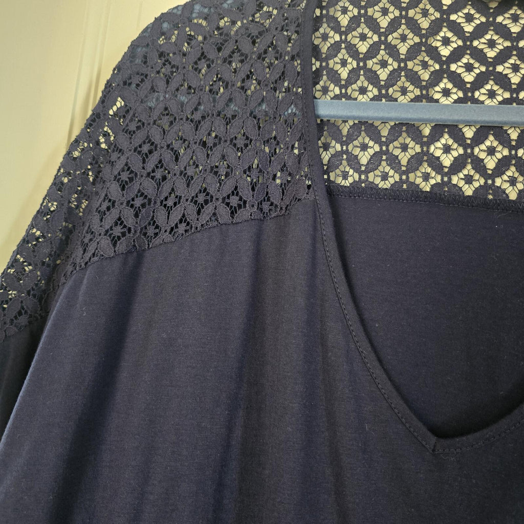 Yours Navy Lace Yoke Short Sleeve V-Neck Top UK 22-24, plus size, relaxed fit