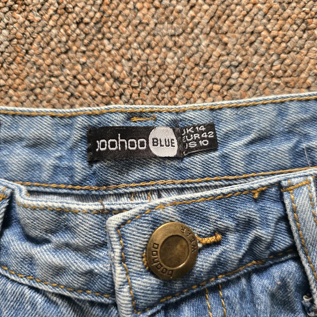 Boohoo Light Wash Denim Rolled Hem Shorts UK 14, festival, summer,