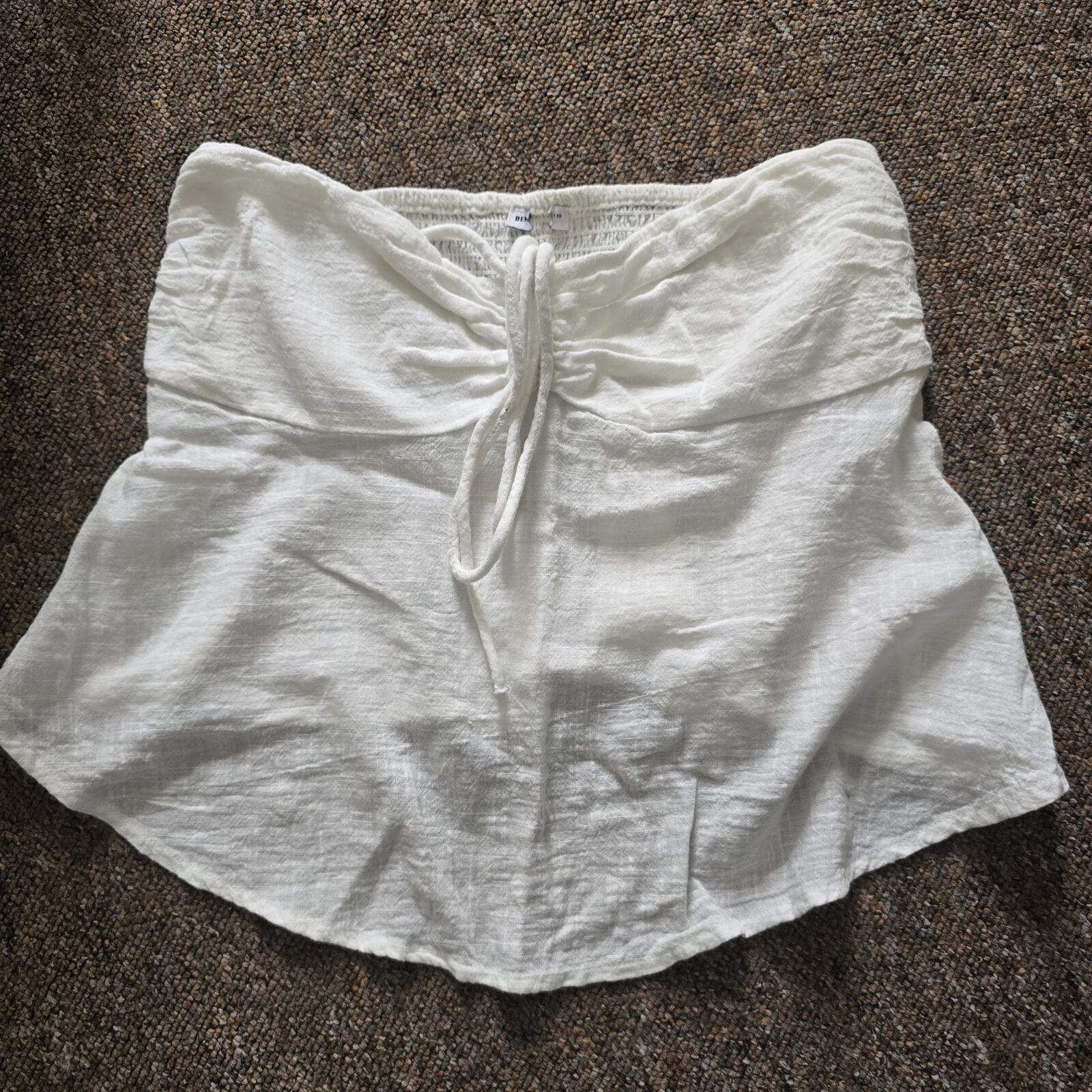 Bershka White Strapless Crinkle Tie-Front Peplum Top, size M, holiday summer