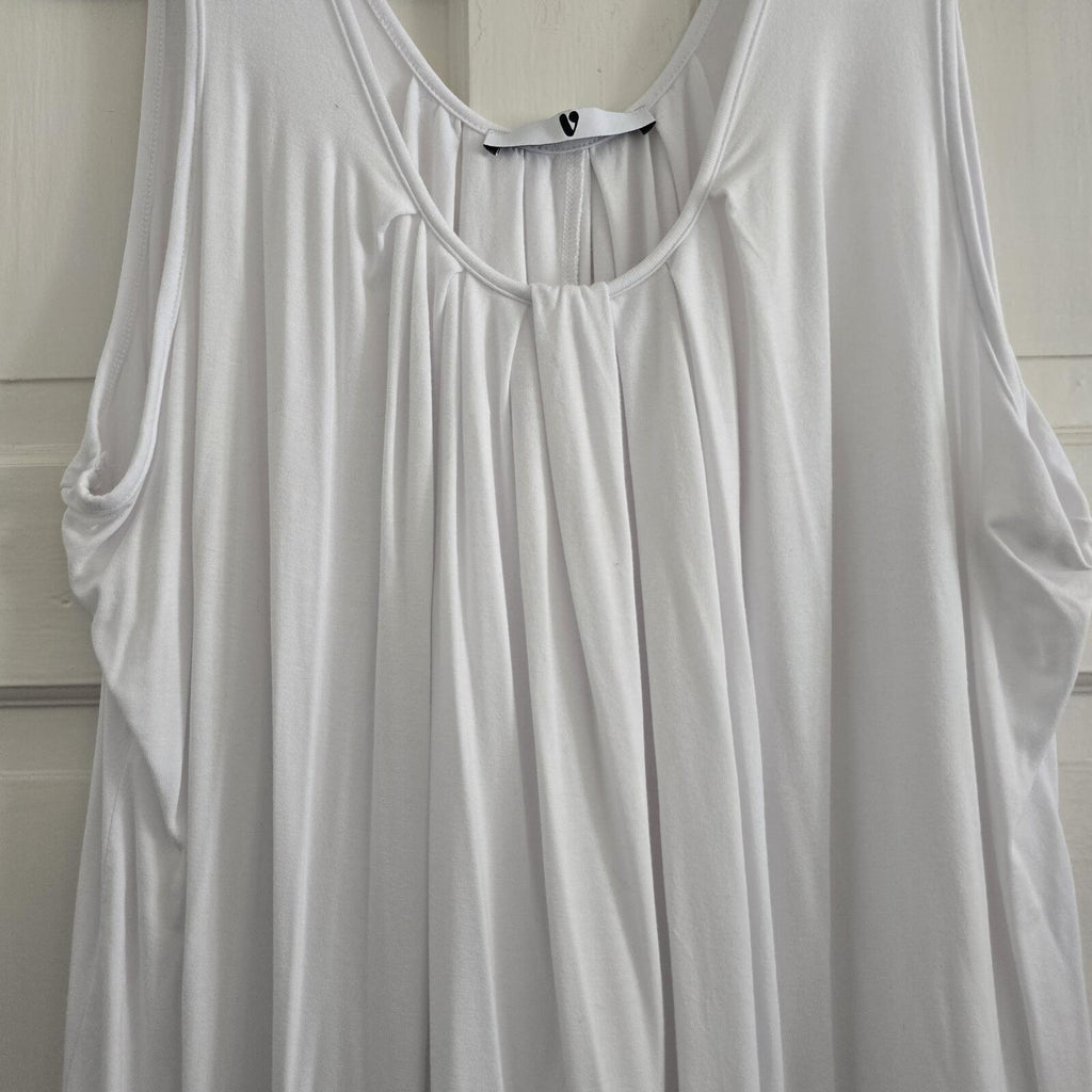 By Very White Sleeveless Relaxed Drape Vest, size 26