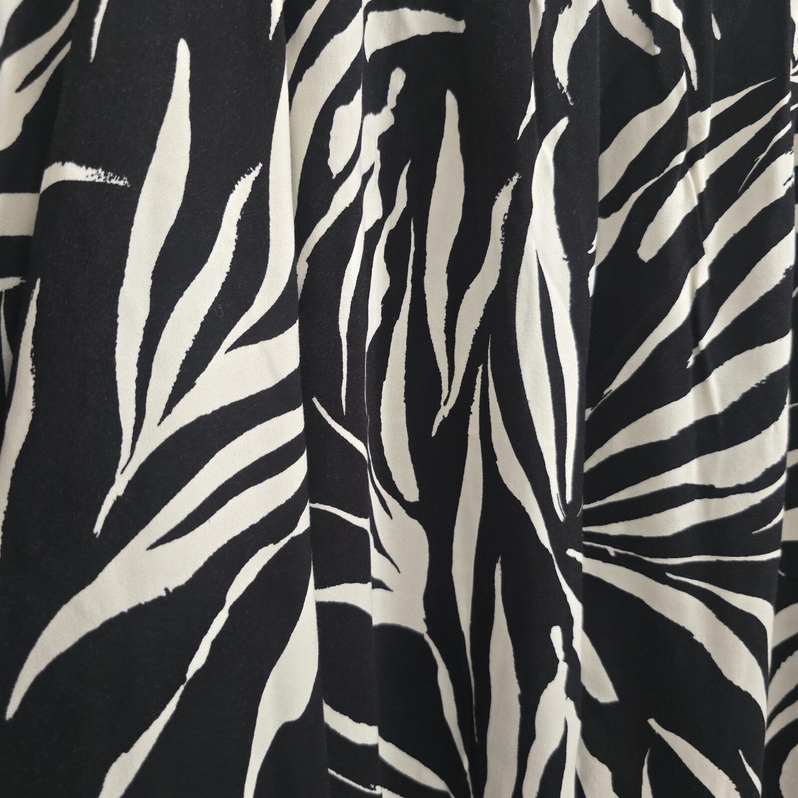 George Black & White Zebra Print Strappy Dress Size 24, summer, lightweight