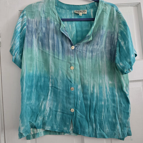 Ananda One Size Turquoise Blue Tie-Dye Button Front Blouse Top oversized
