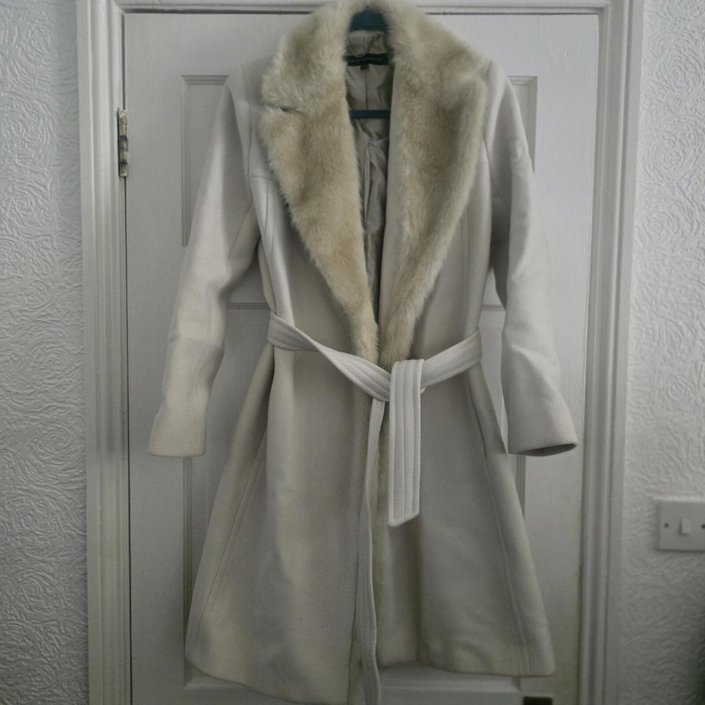 French Connection Cream Belted Faux Fur Collar Coat Size 10, virgin wool mix