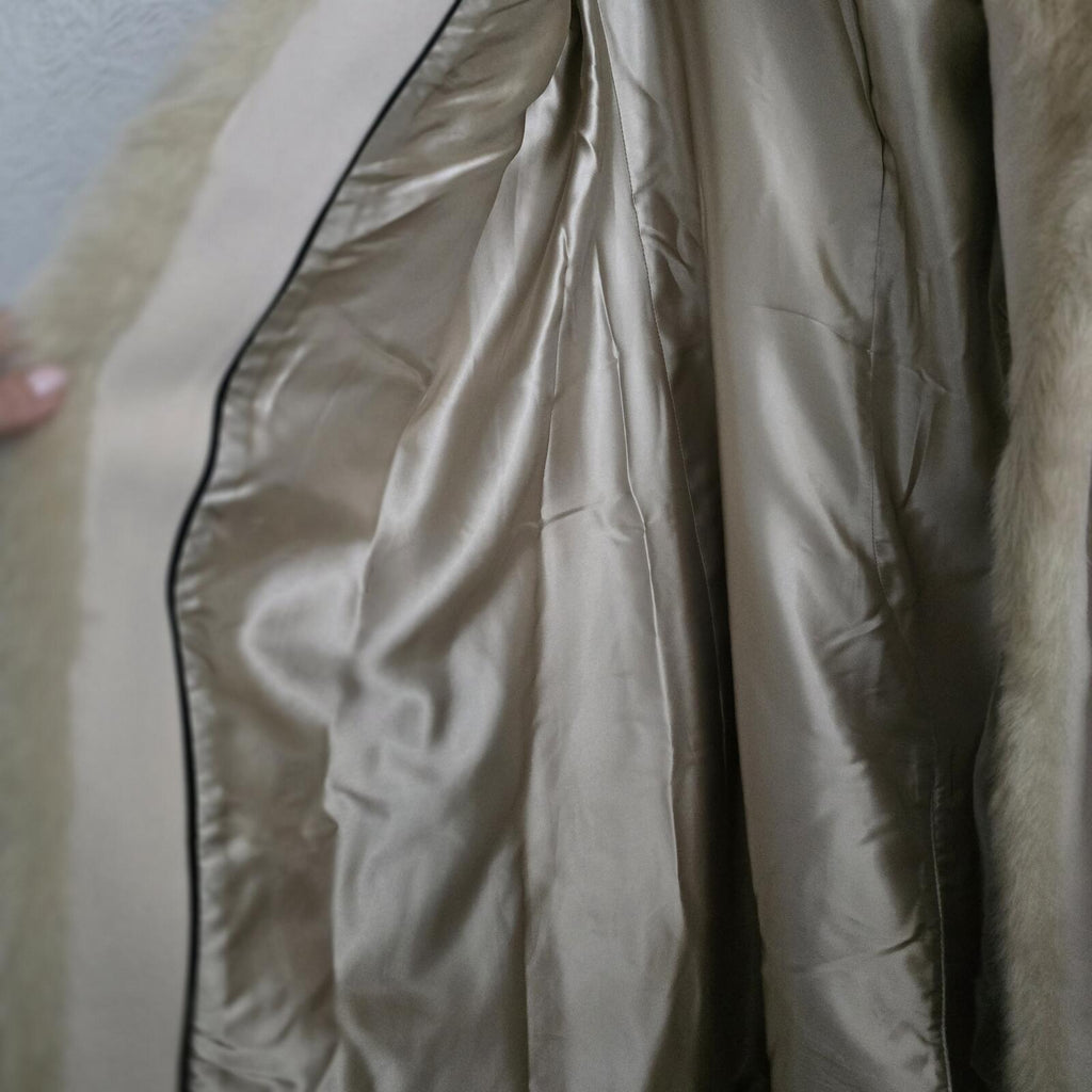 French Connection Cream Belted Faux Fur Collar Coat Size 10, virgin wool mix