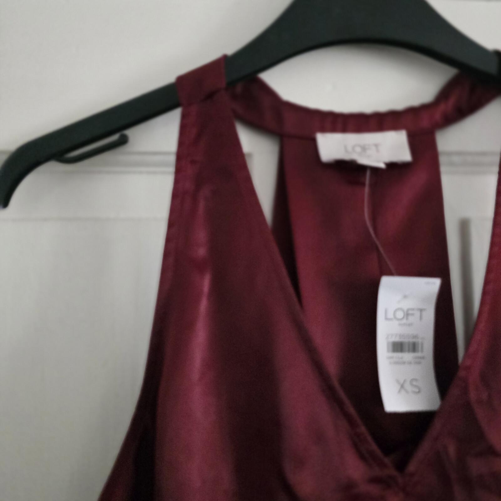 LOFT Burgundy Satin V-Neck Sleeveless Top Vest Size XS, BNWT, luxury, summer