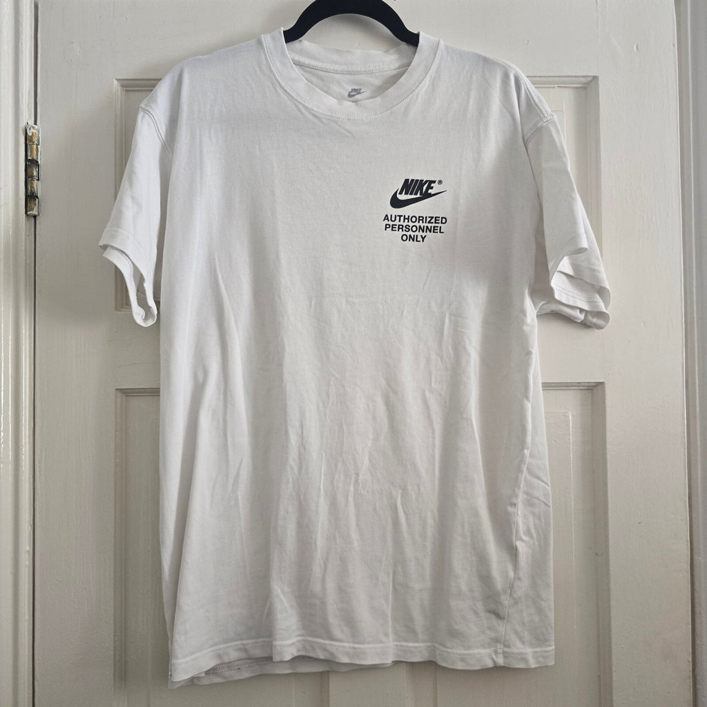 Nike The Nike Tee Authorized Personnel Only White T-Shirt Loose Fit Medium