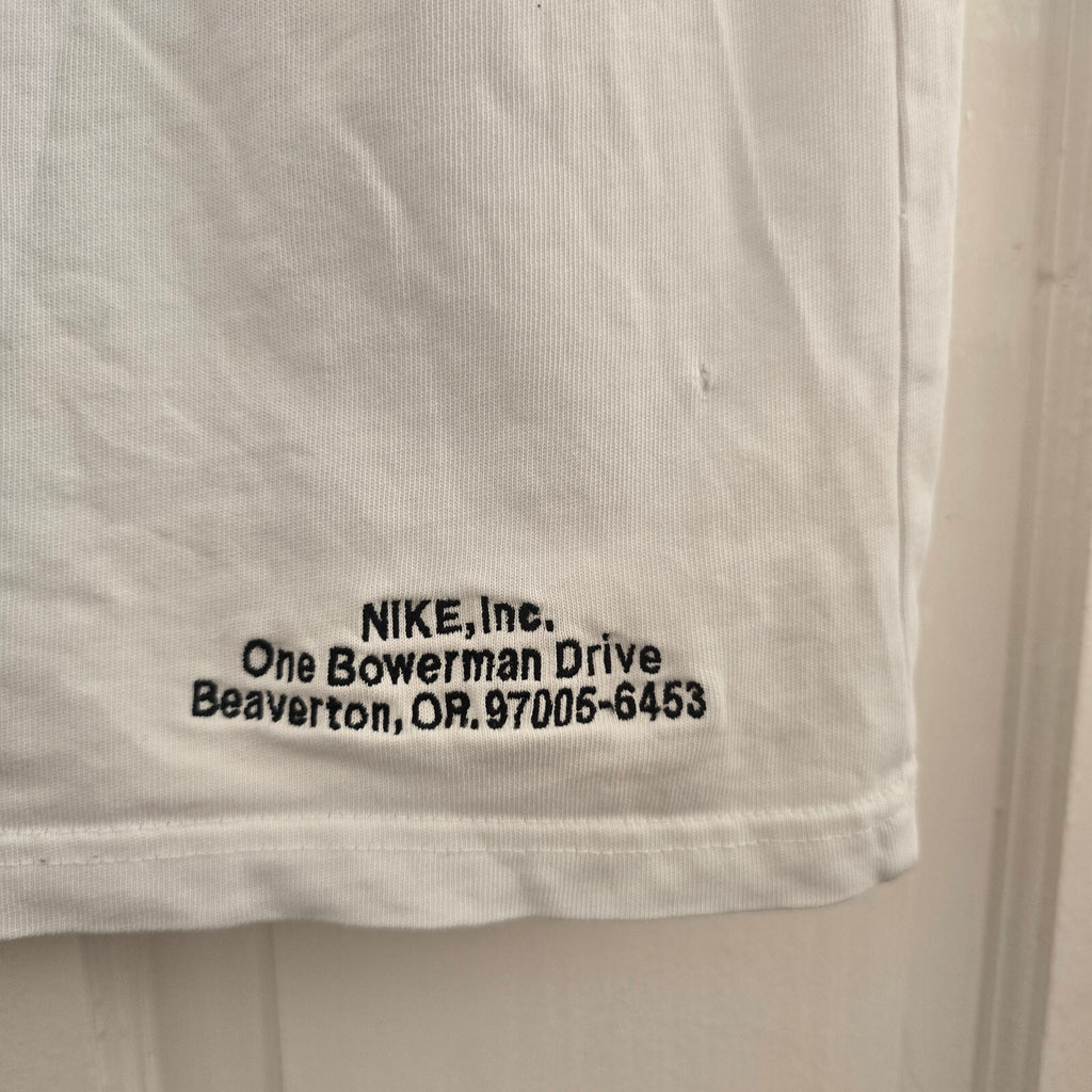 Nike The Nike Tee Authorized Personnel Only White T-Shirt Loose Fit Medium
