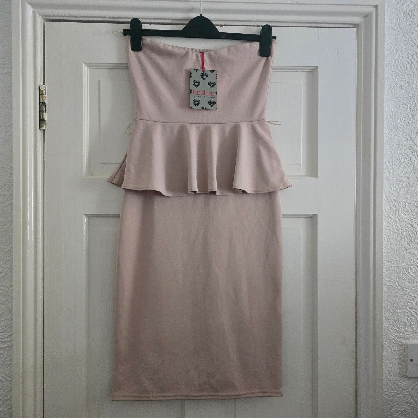 Boohoo BNWT Faye Bandeau Belted Peplum Midi Dress in Stone, UK Size 10