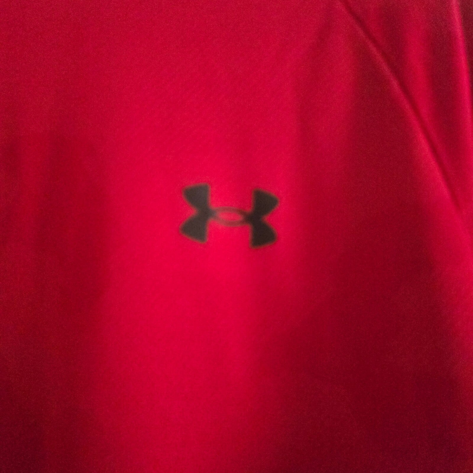 Under Armour Loose Fit Red Camo Short Sleeve Performance T-Shirt Medium