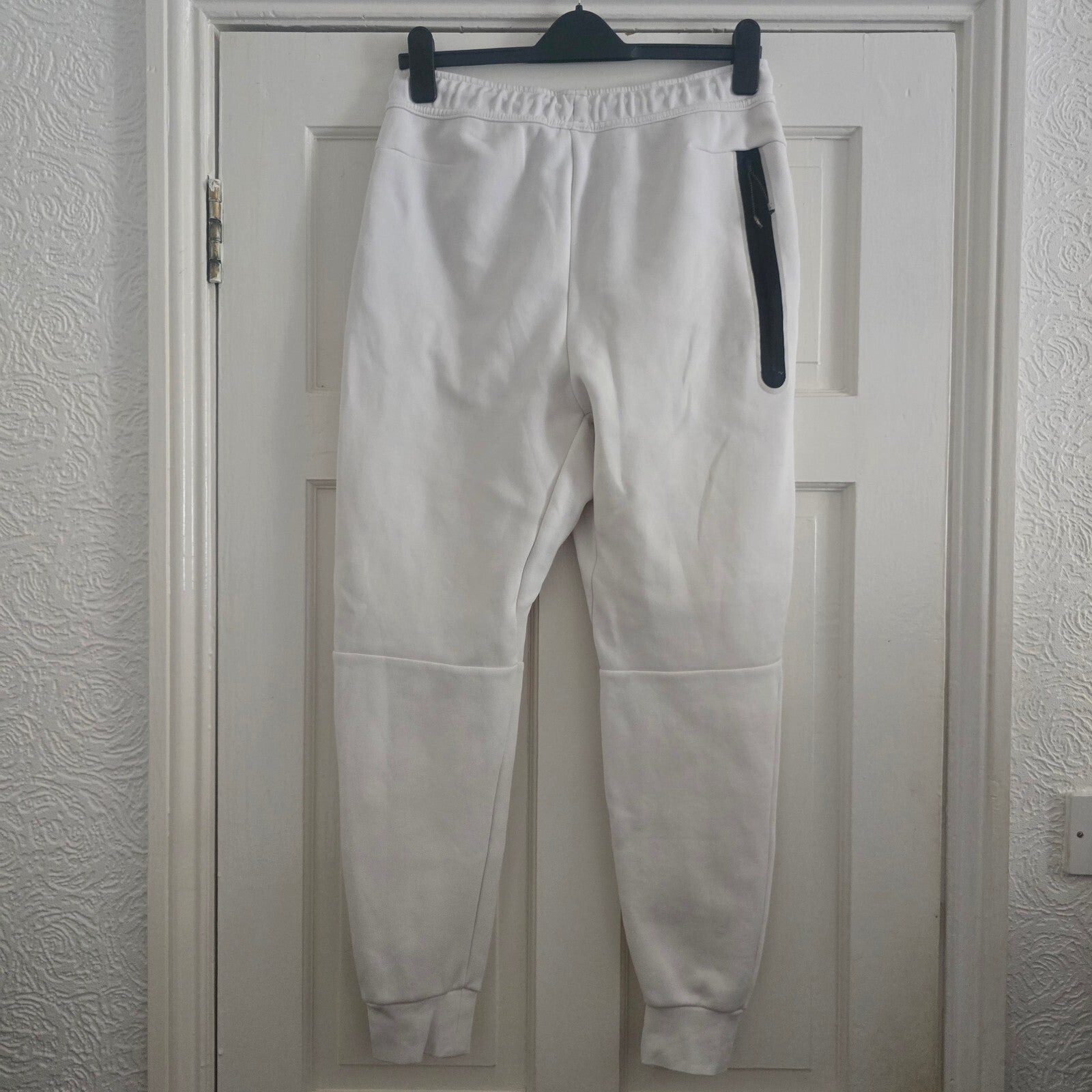 Nike White Jogger Sweatpants with Black Drawstring & Side Zipper Pocket, Size M