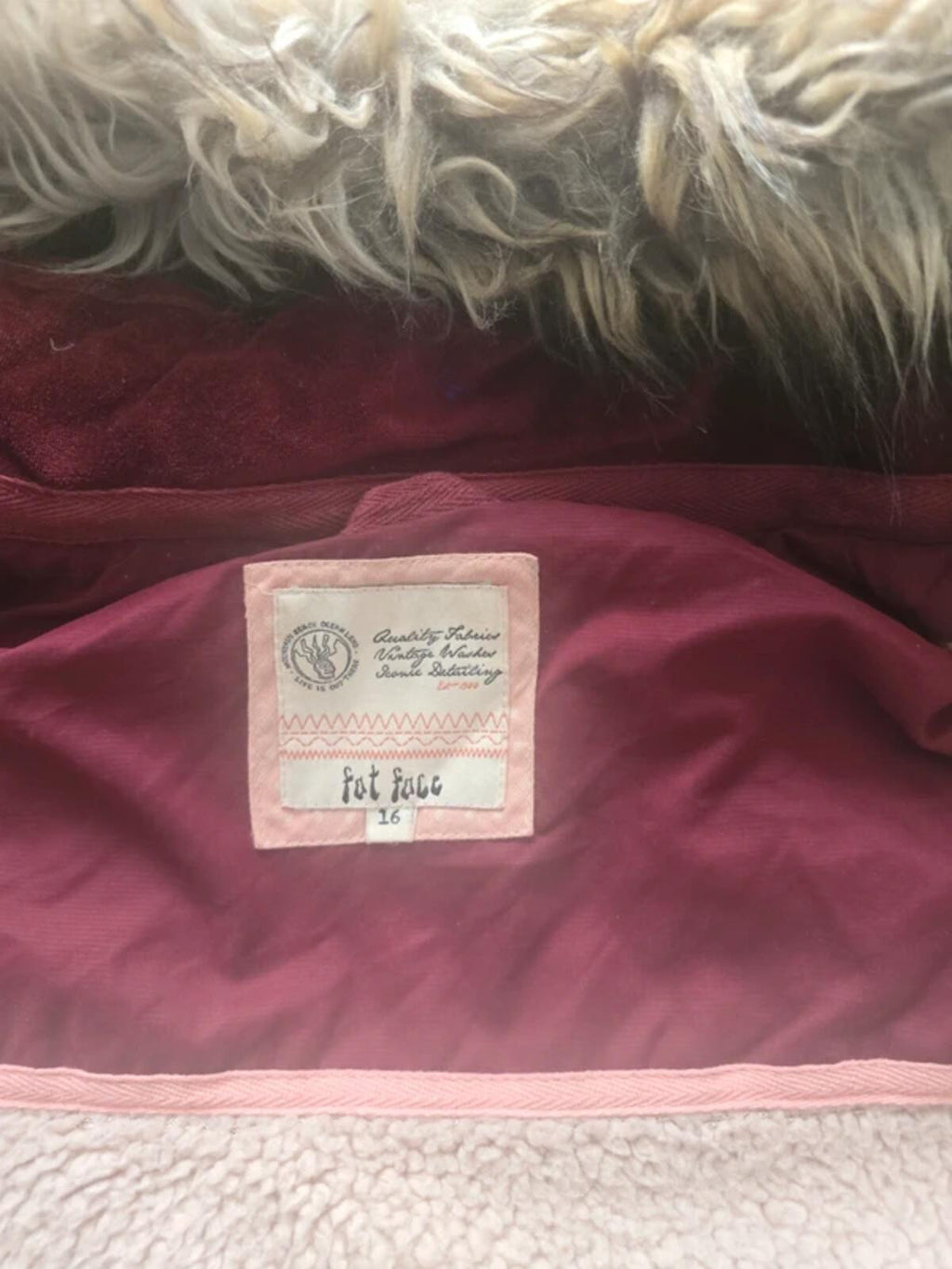 Fat Face burgundy gilet bodywarmer, detachable hood, feather & down filled, 16