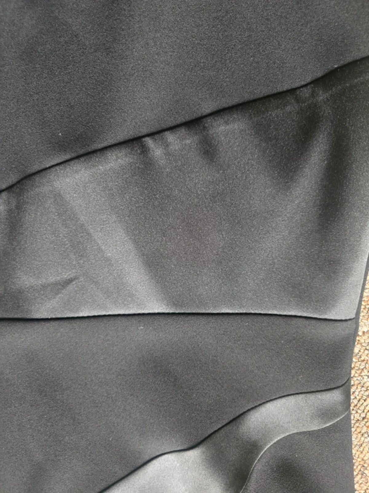 DKNY Black Sleeveless dress, size 12, designer dress, slimming dress, flattering
