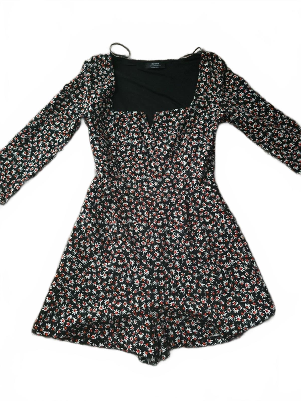 Bershka floral print playsuit romper, square neck, long sleeve, size M, summer