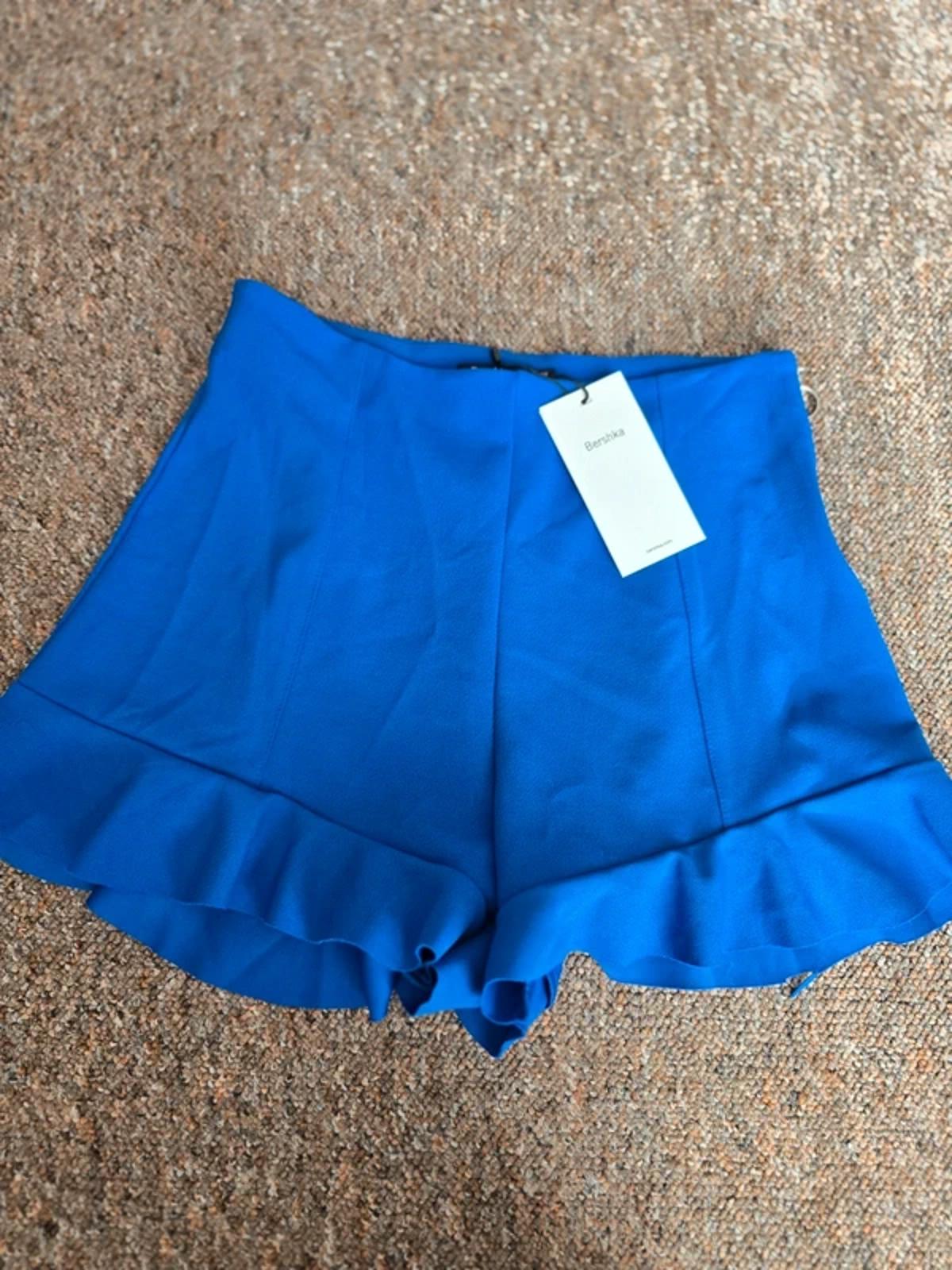 BNWT Cobalt blue high waisted Ruffle shorts, Berksha, size 10