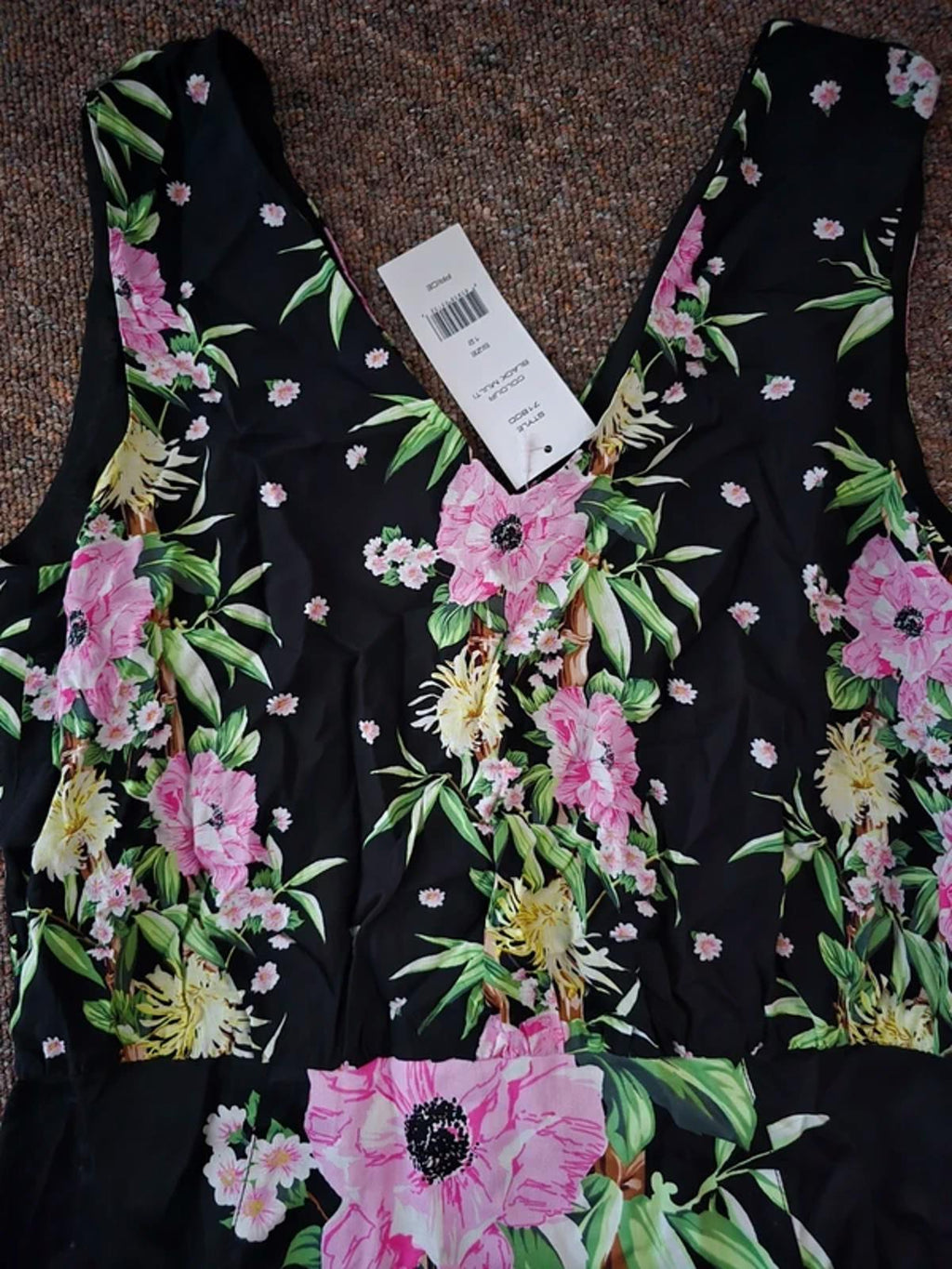 BNWT French Connection floral print pencil dress Size 12, wedding, holiday