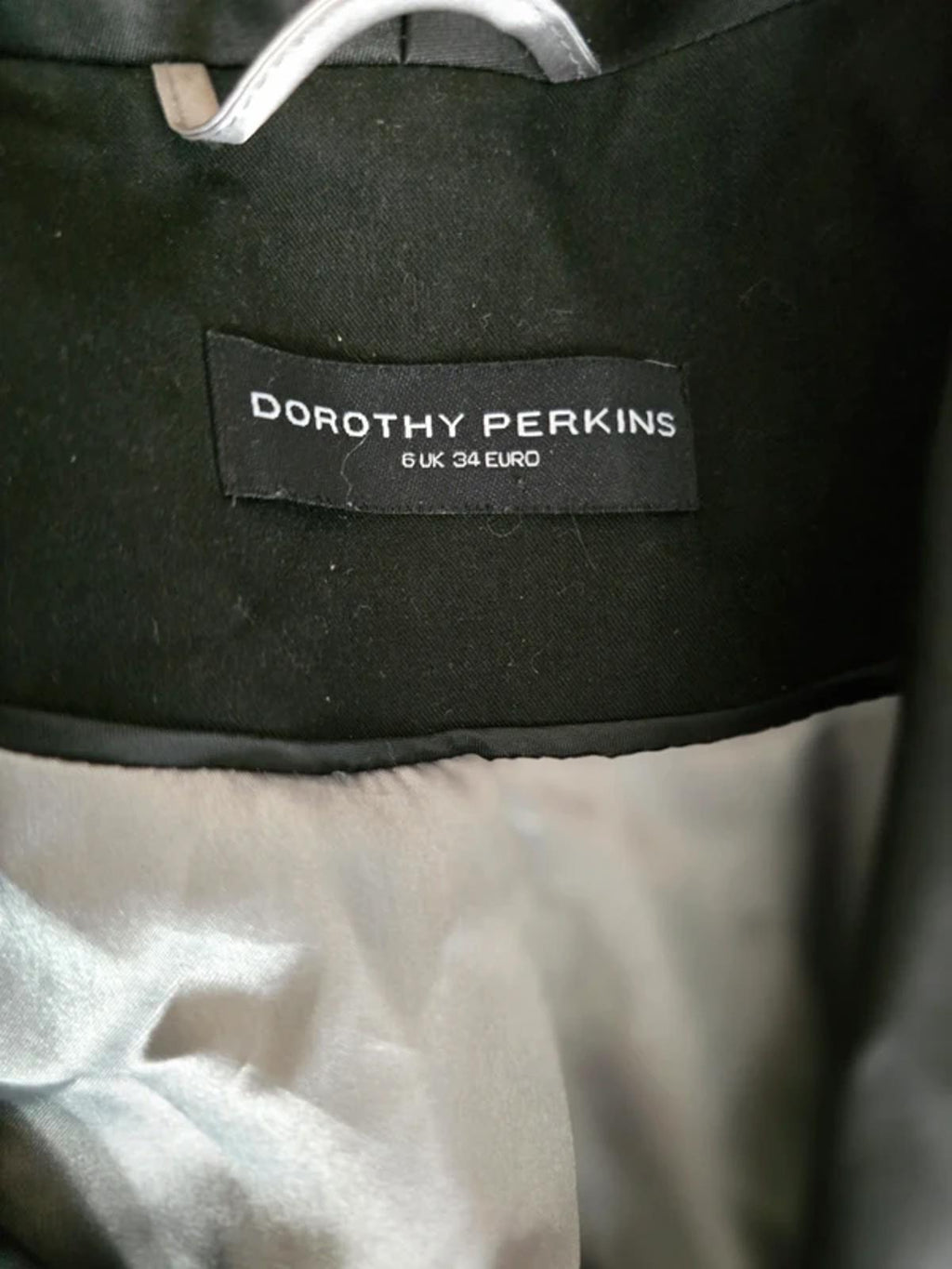 Dorothy Perkins black single breasted blazer tuxedo jacket, Satin detailing, size 6