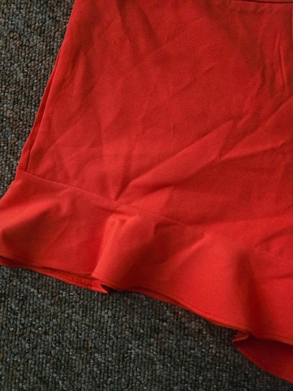BNWT orange high waisted Ruffle frill hem shorts, size S, rrp €45 zara?