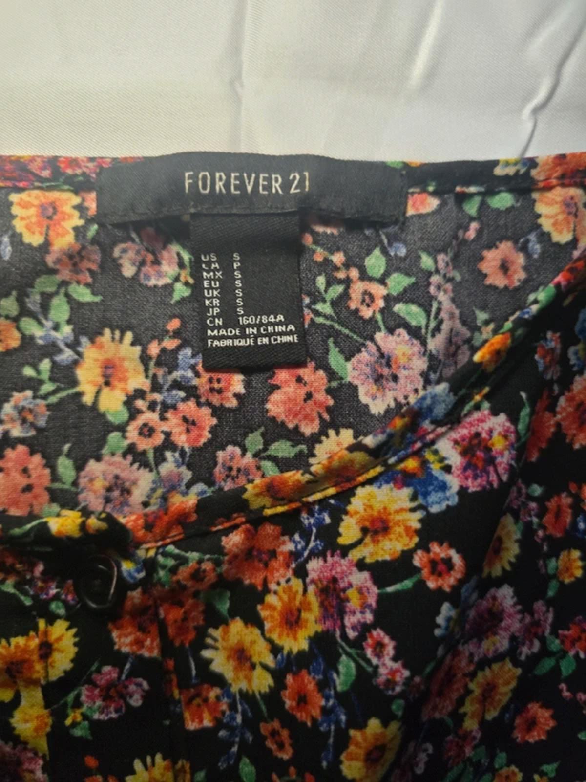 Floral print mini strappy sleeveless dress from Forever 21, size S