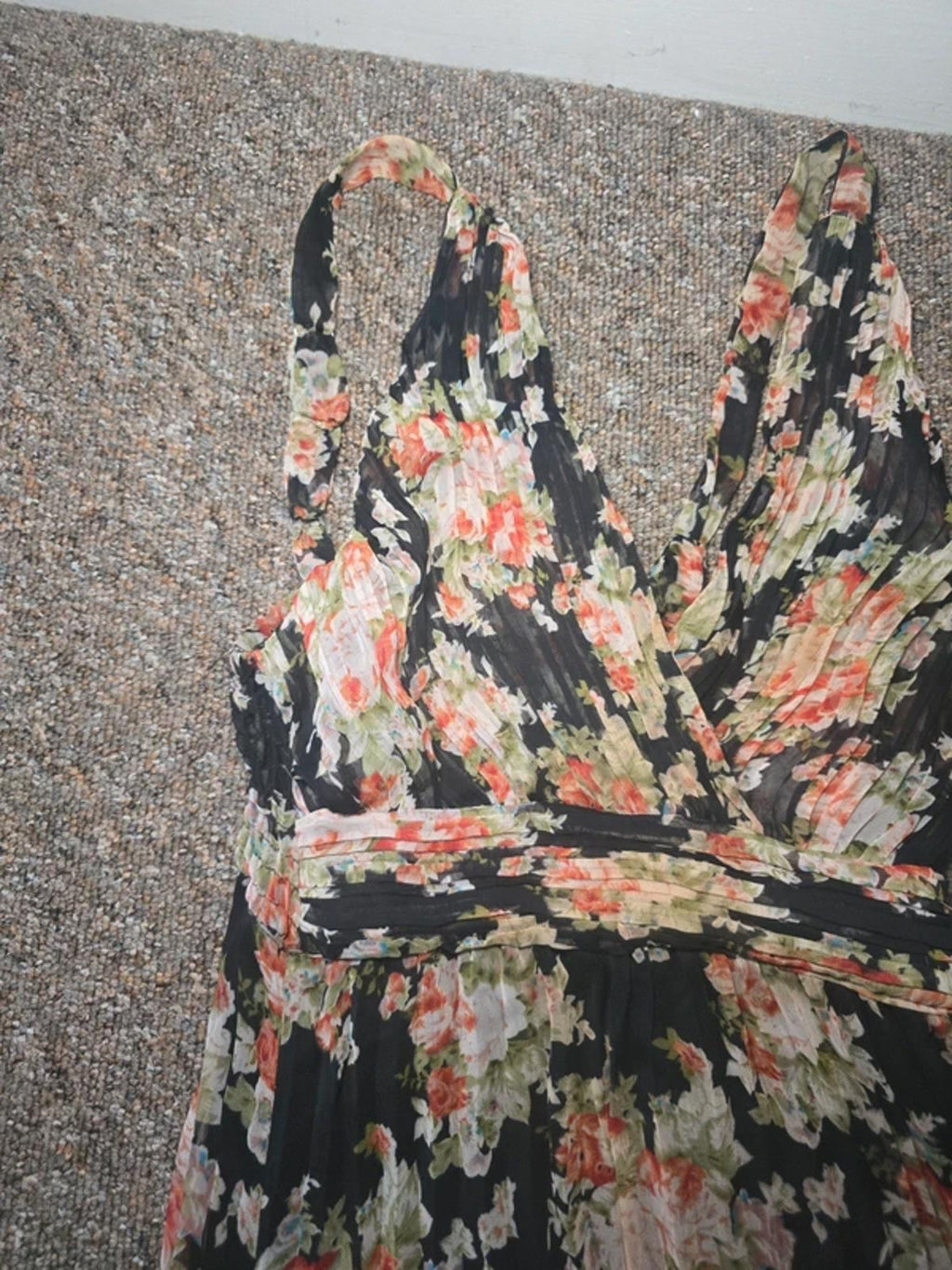 Black floral pleated sleeveless maxi dress, Chiffon fabric, Little Mistress, size S