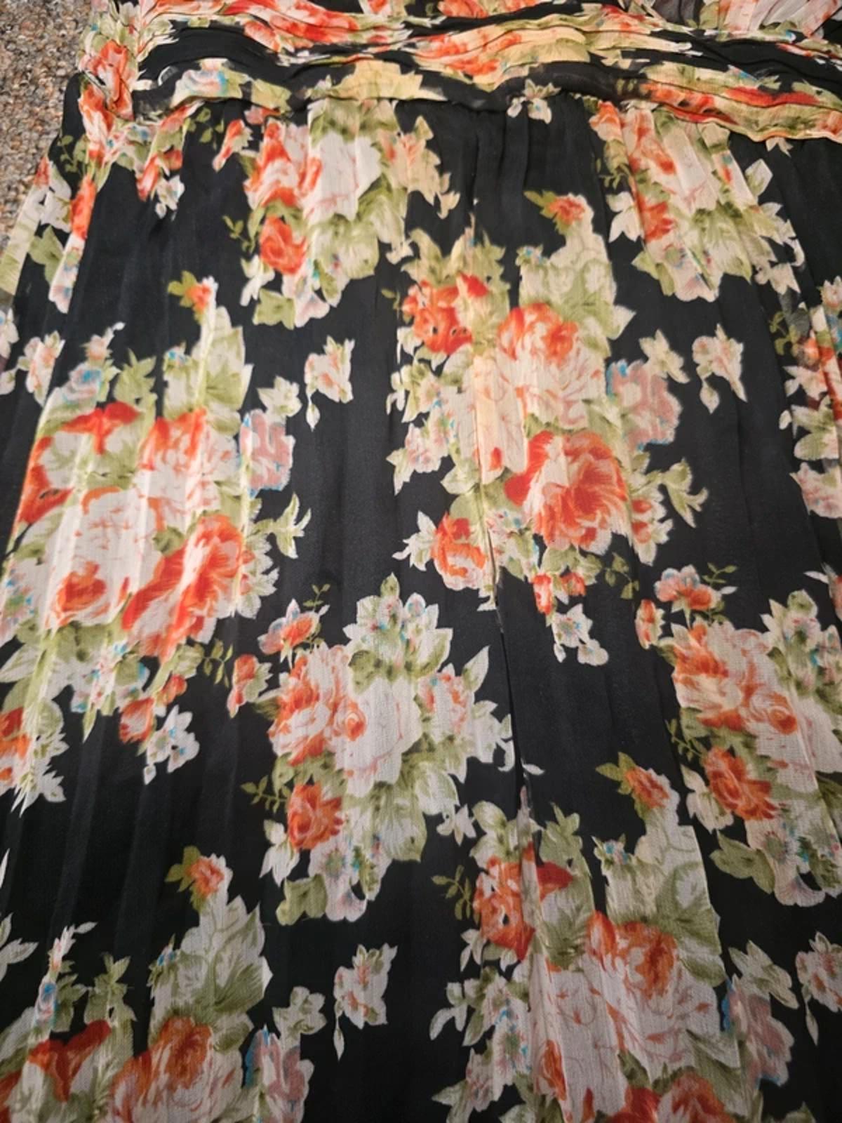 Black floral pleated sleeveless maxi dress, Chiffon fabric, Little Mistress, size S