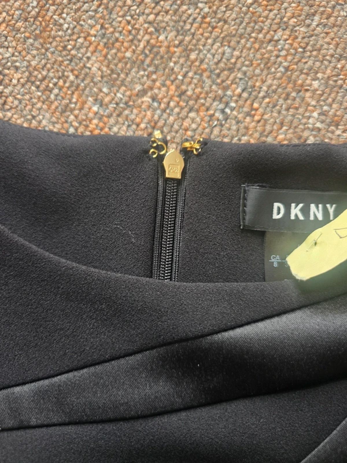 DKNY Black Sleeveless dress, size 12, designer dress, slimming dress, flattering
