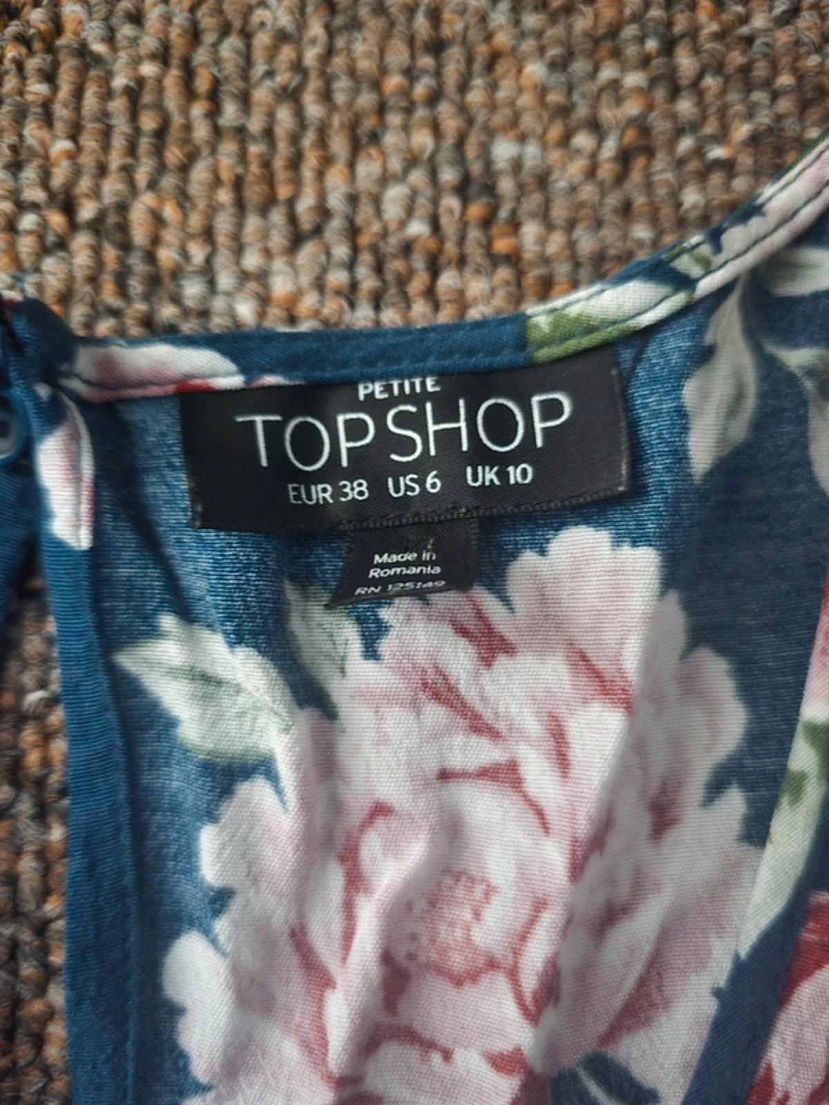 Topshop long sleeve floral print playsuit, romper, size 10, petite, summer, faux wrap