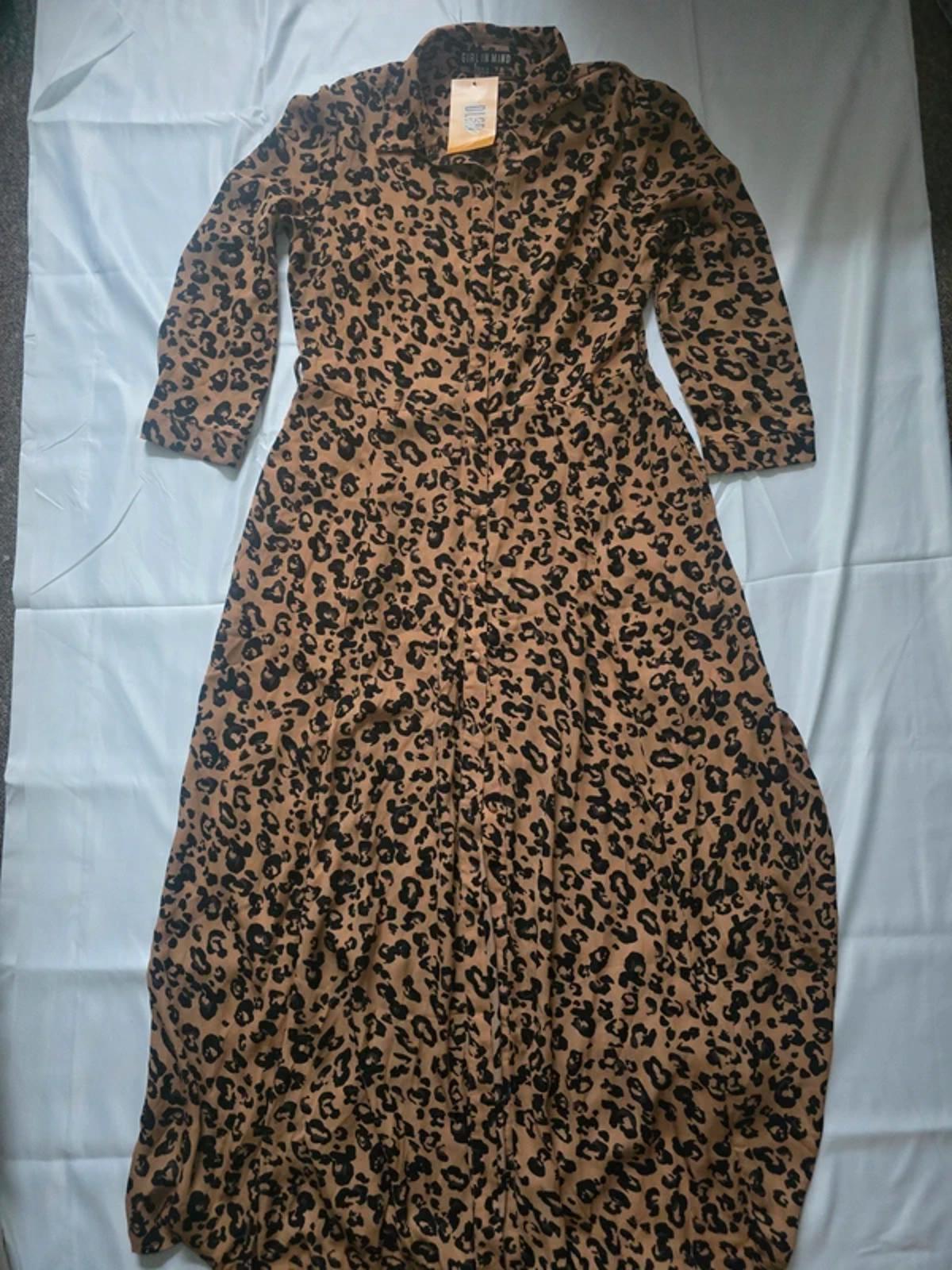 Girl In Mind animal print shirt dress, BNWT, 3/4 length sleeve, button front