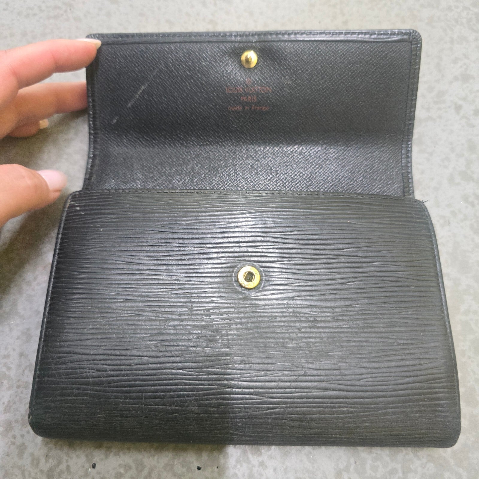 Louis Vuitton Black Epi Leather Long Wallet, Unisex, Designer, Luxury