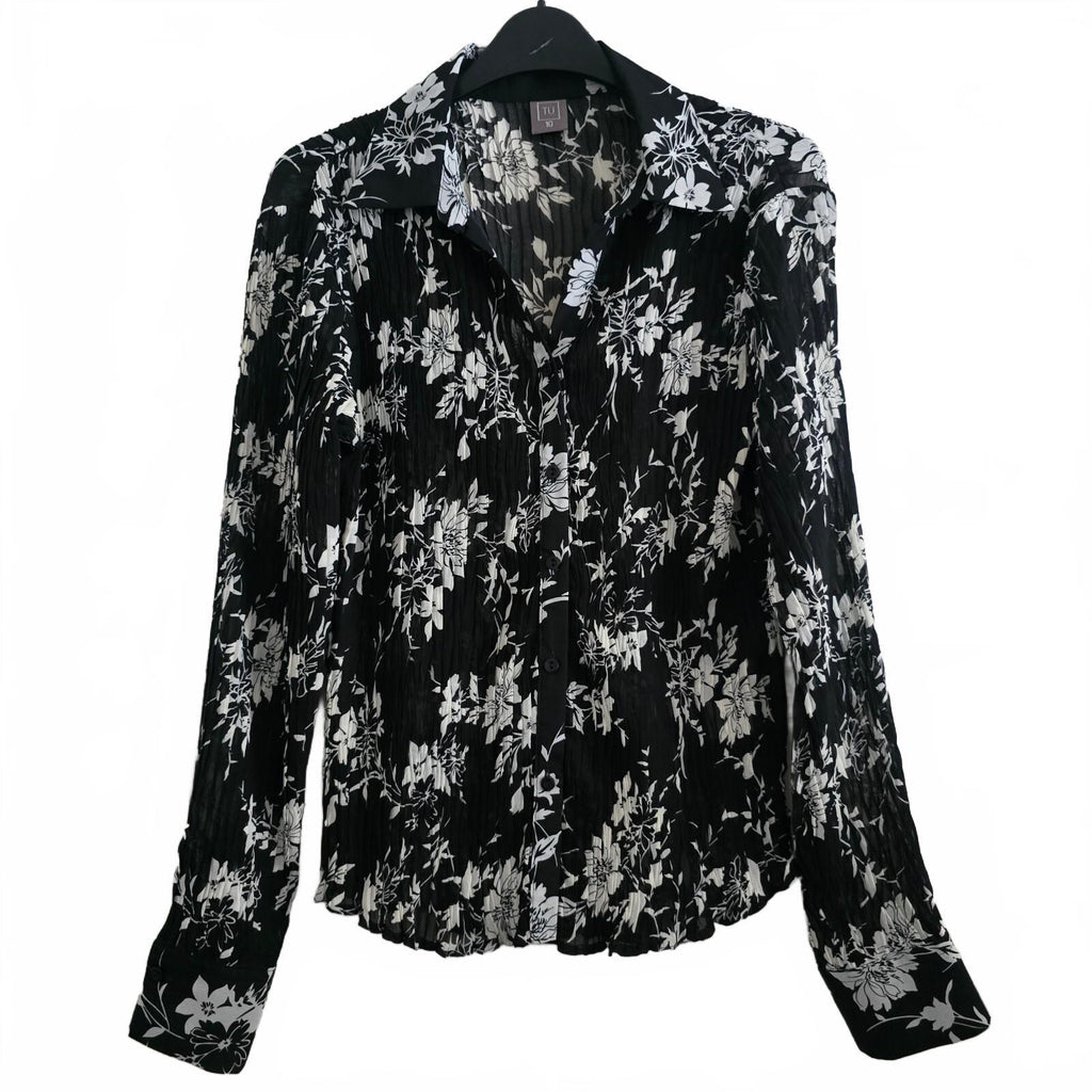 TU Black and White Floral Pleated, Plisse Long Sleeve Shirt Blouse Size 10