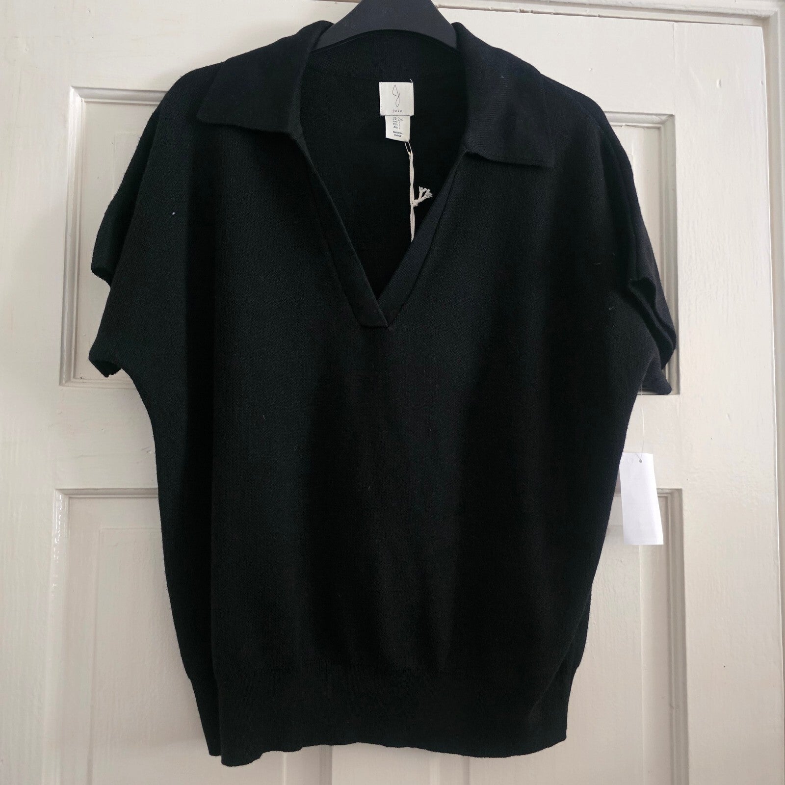 Joie Black Short Sleeve Knit Sweater Top Size L, BNWT, Thin Knit, Collar