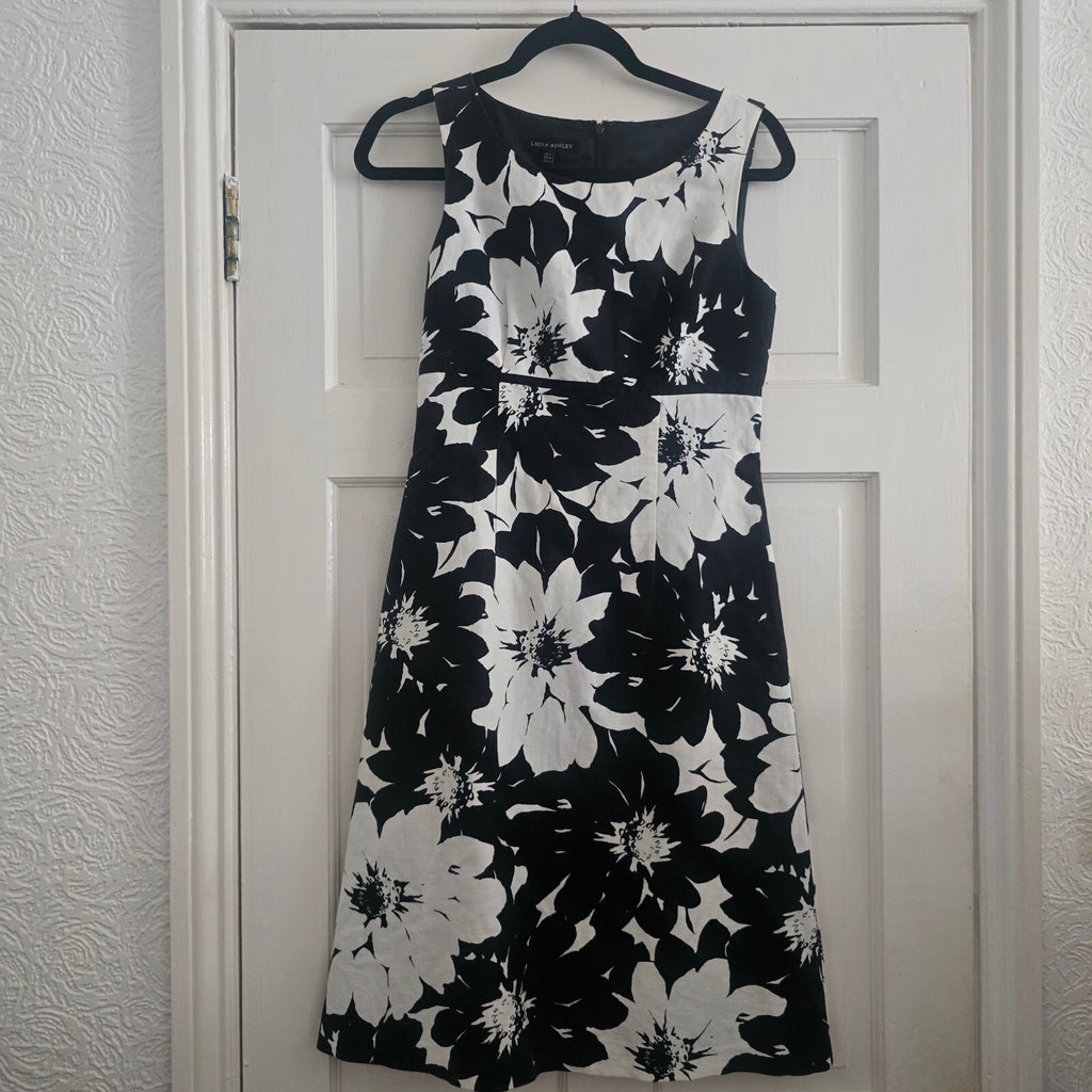 Laura Ashley Black and White Floral Sleeveless Dress UK 8, linen mix, lined