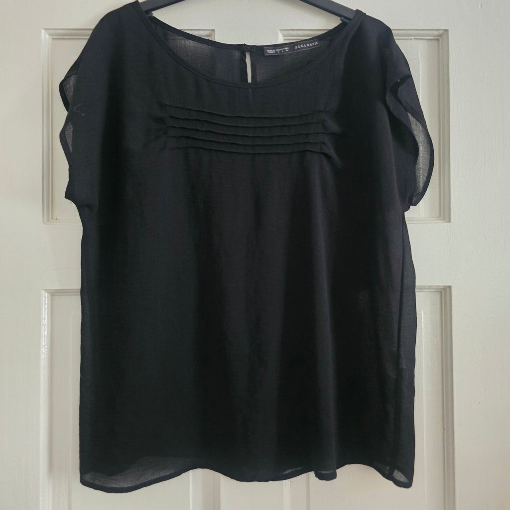 Zara Basic Black Sheer Short Sleeve Blouse Size L, lightweight, formal
