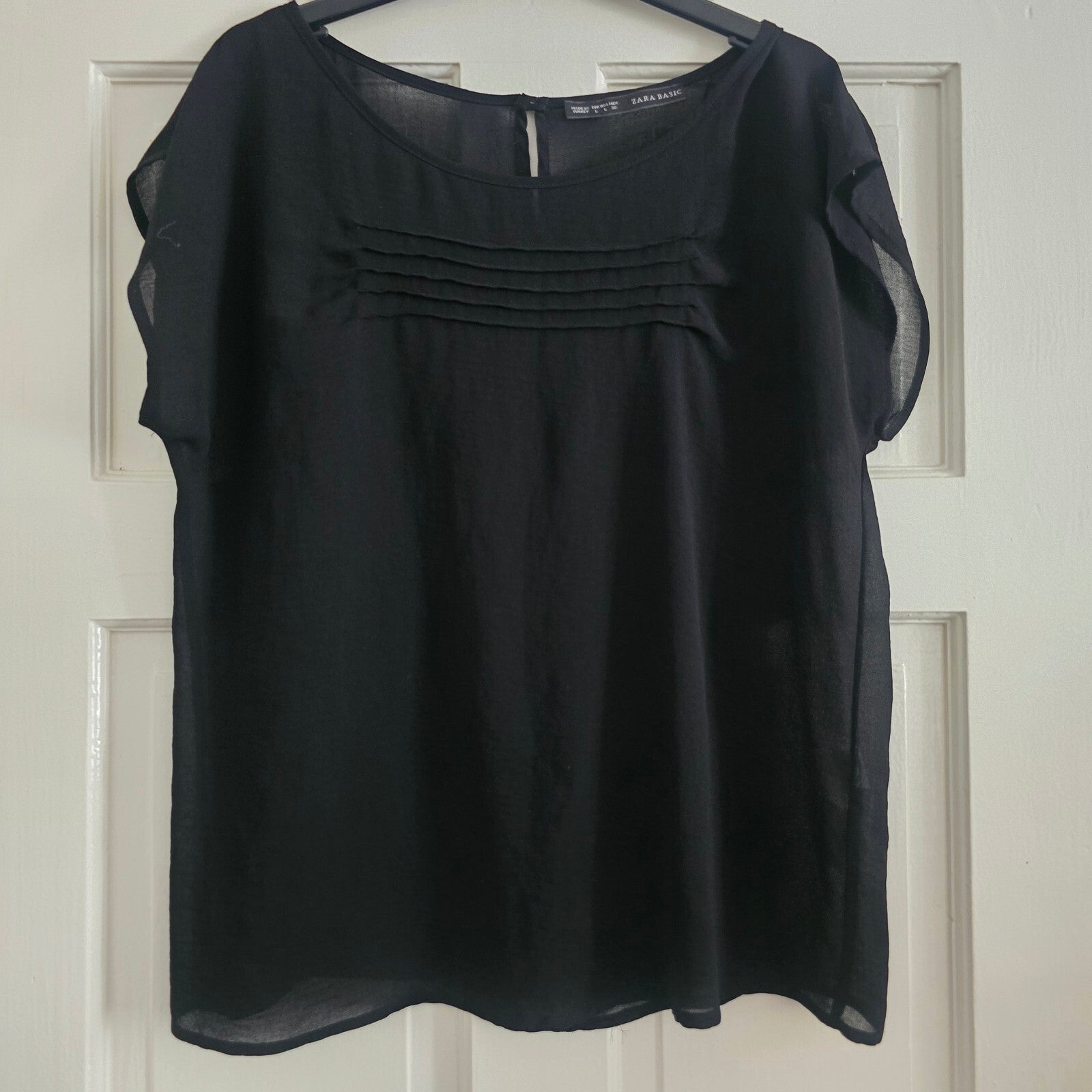 Zara Basic Black Sheer Short Sleeve Blouse Size L, lightweight, formal
