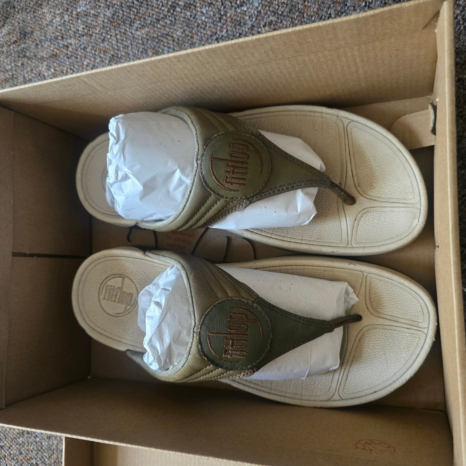 FitFlop Women's Khaki Green and Beige Thong Sandals UK 6